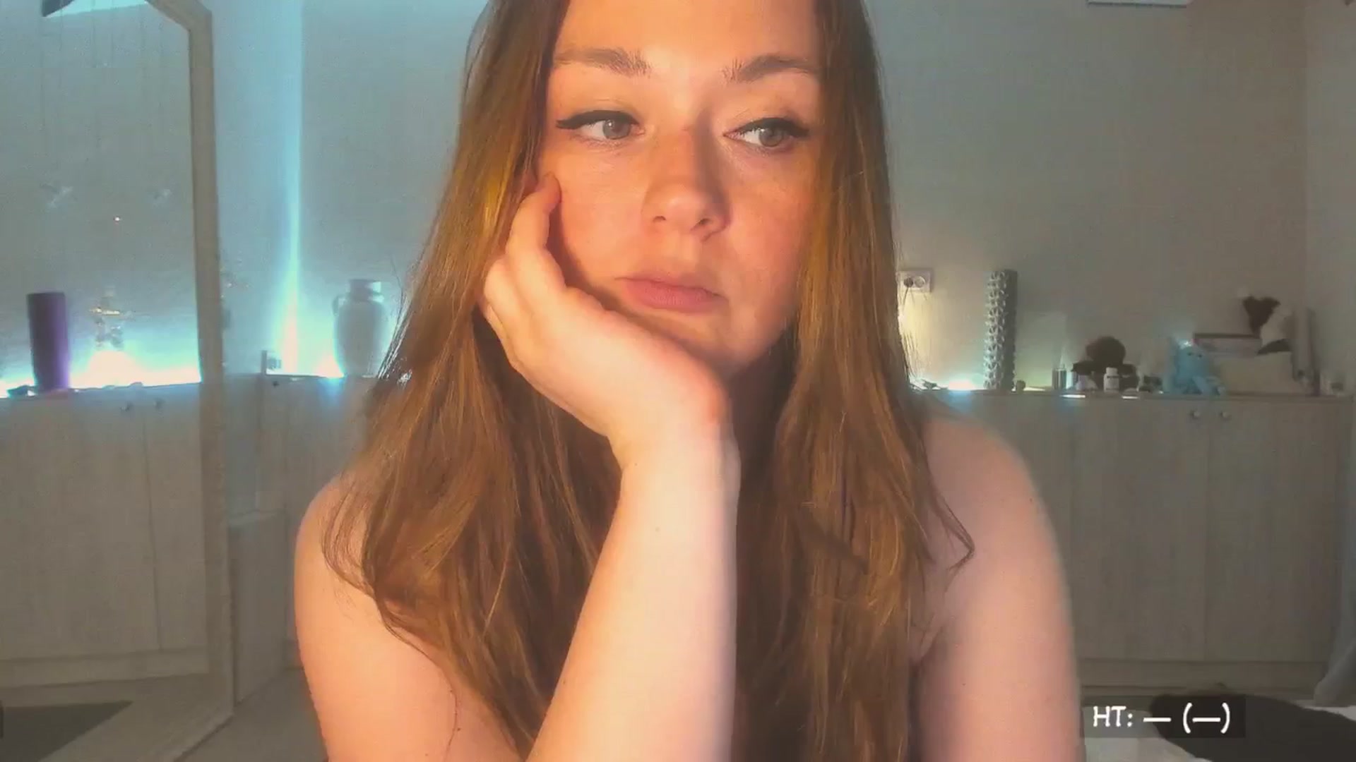 Gallery image thumbnail from KissMyEyess's myfreecams stream on, 07/24/2025, 24:04 image 20 of 20