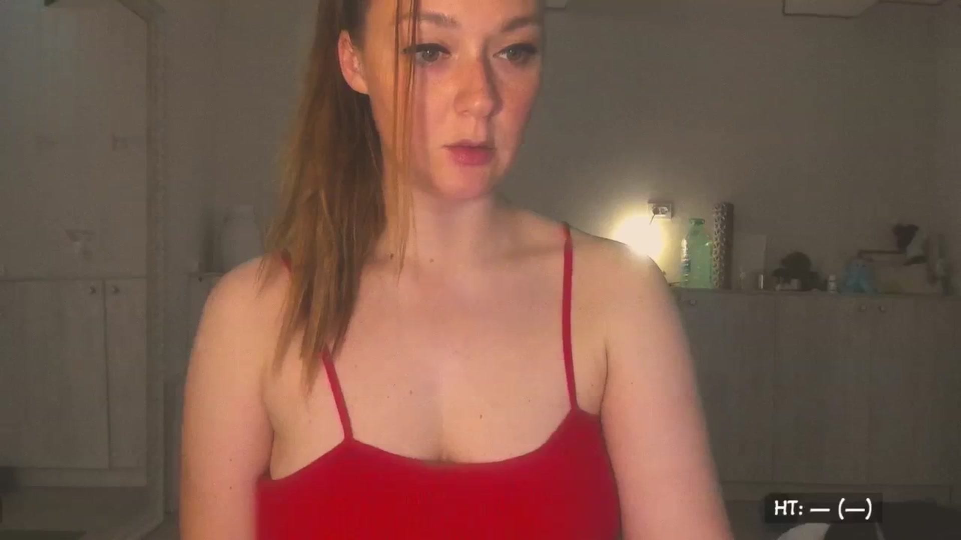 Gallery image thumbnail from KissMyEyess's myfreecams stream on, 07/25/2025, 01:55 image 13 of 20