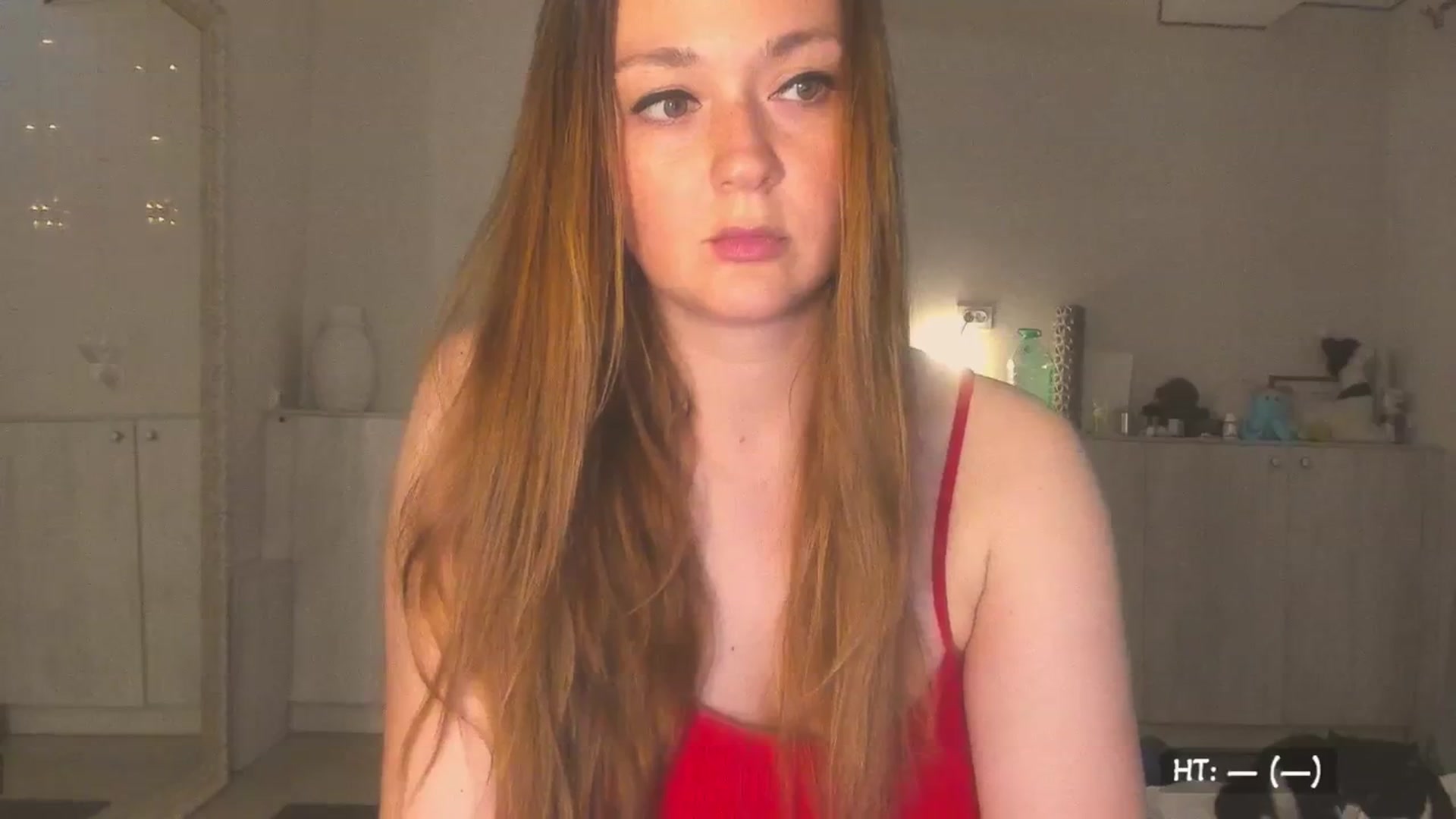 Gallery image thumbnail from KissMyEyess's myfreecams stream on, 07/25/2025, 01:55 image 7 of 20