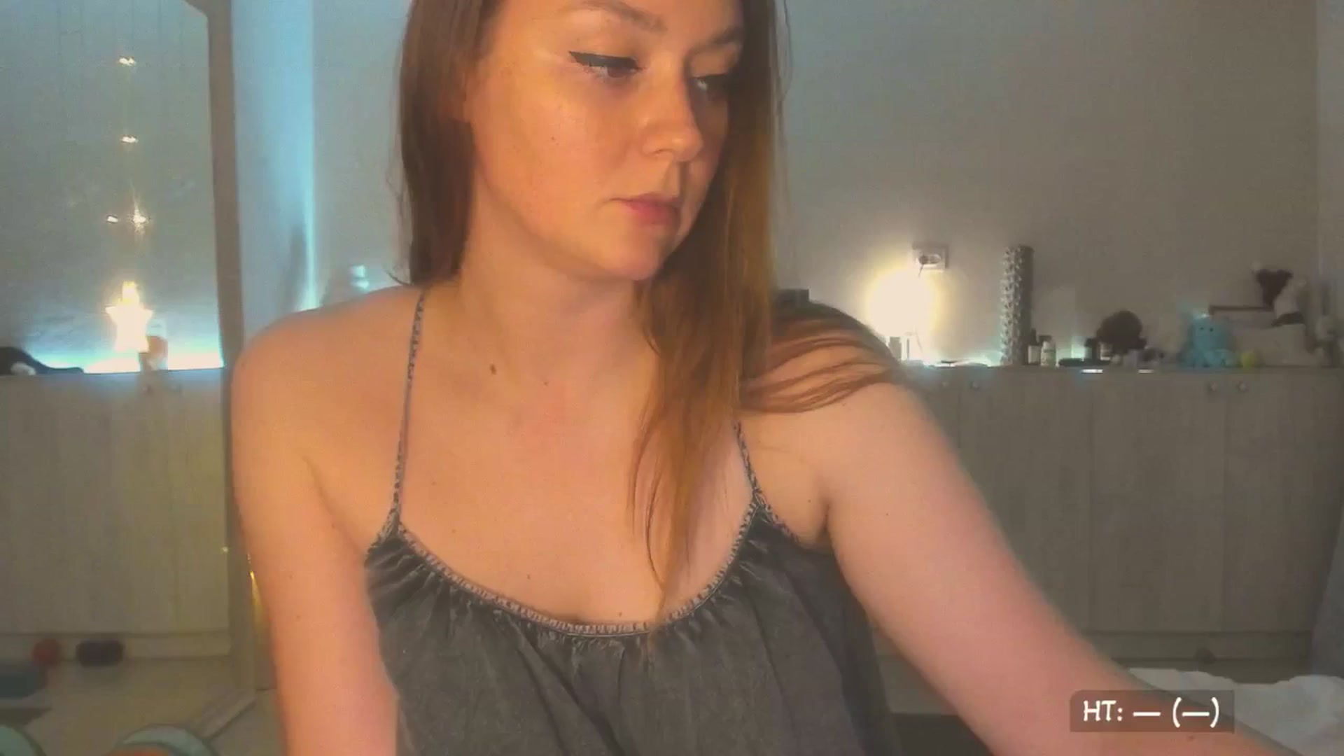 Gallery image thumbnail from KissMyEyess's myfreecams stream on, 07/30/2025, 01:14 image 2 of 20