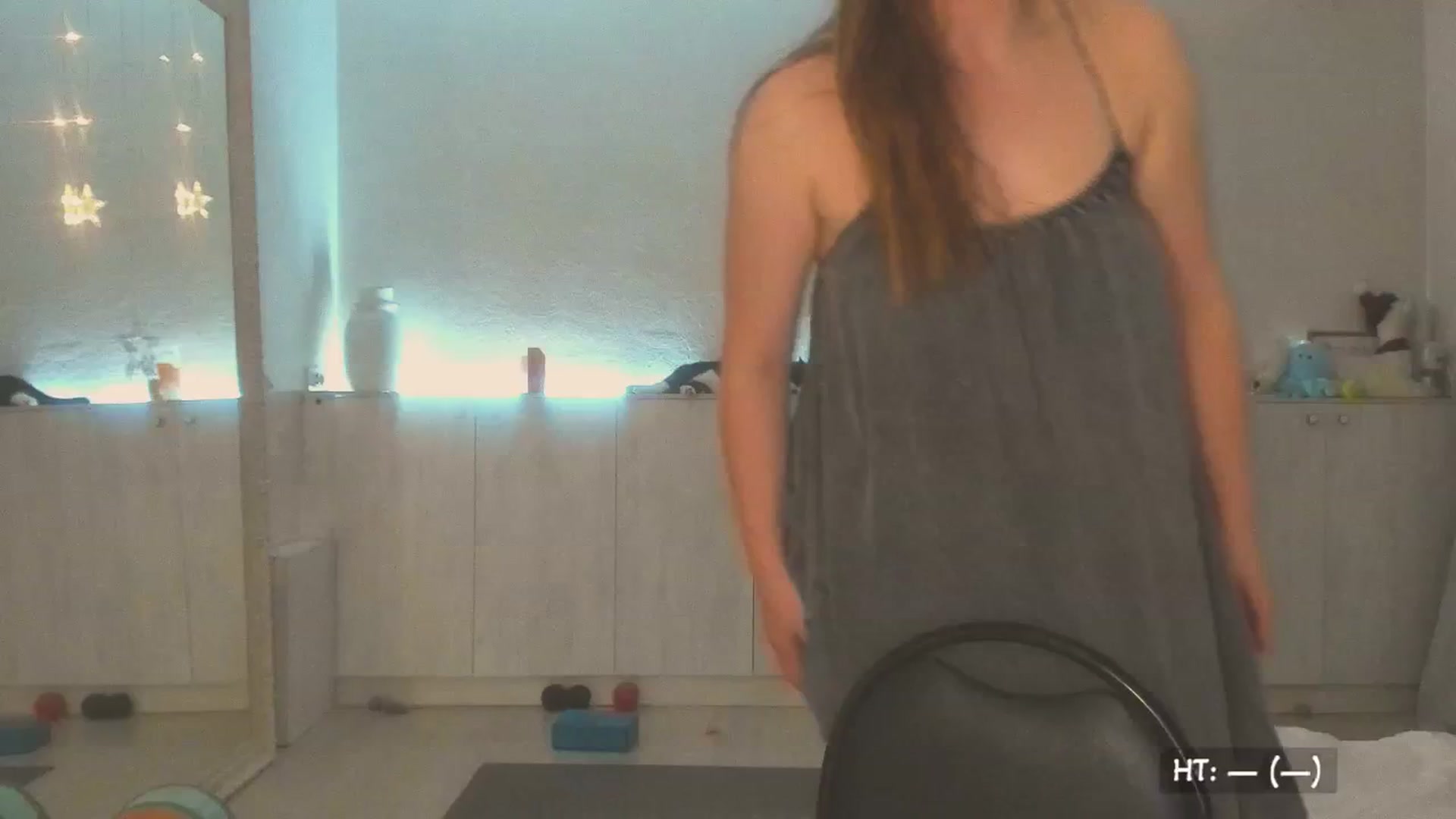 Gallery image thumbnail from KissMyEyess's myfreecams stream on, 07/30/2025, 01:14 image 1 of 20