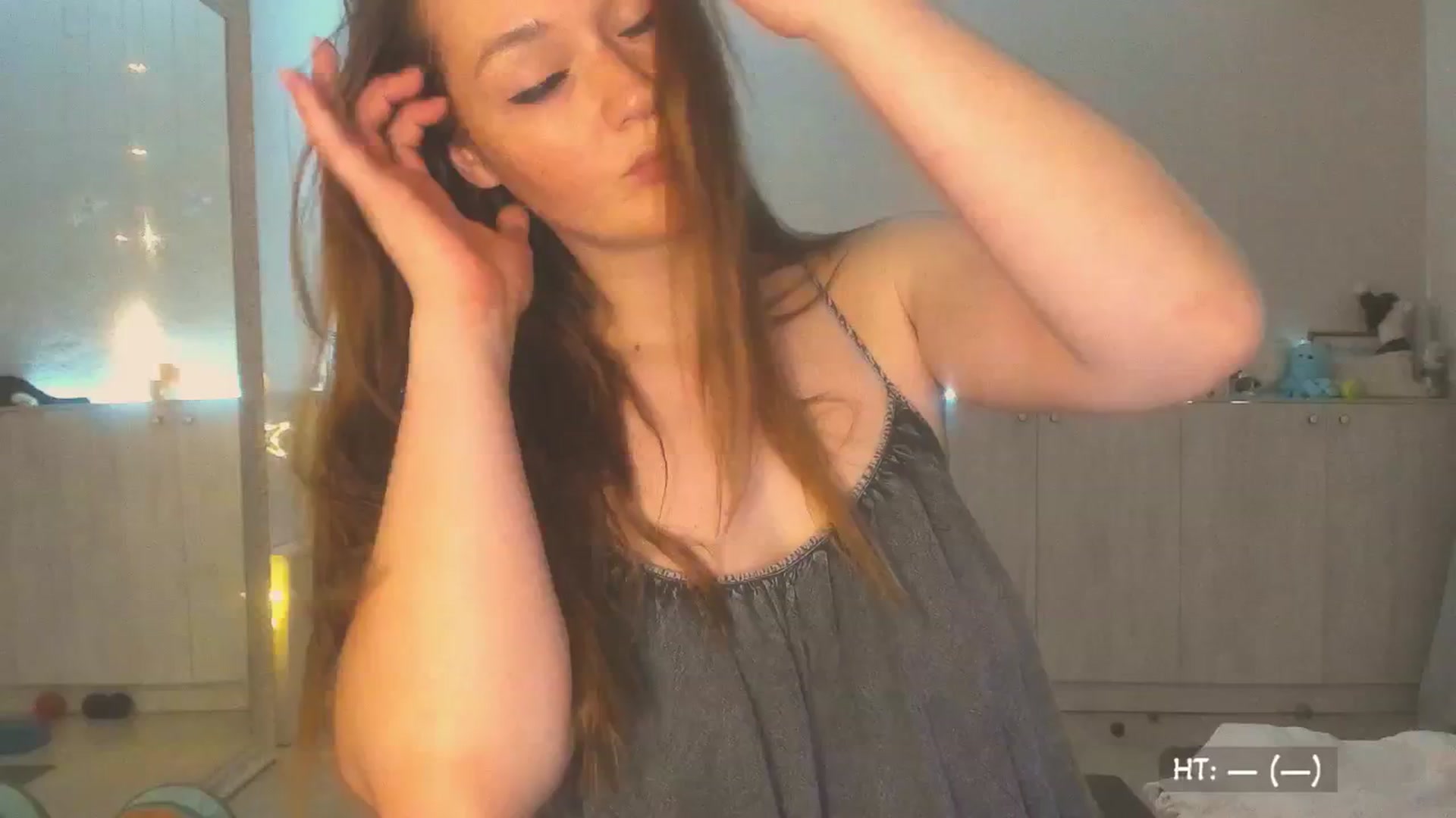Gallery image thumbnail from KissMyEyess's myfreecams stream on, 07/30/2025, 01:14 image 6 of 20
