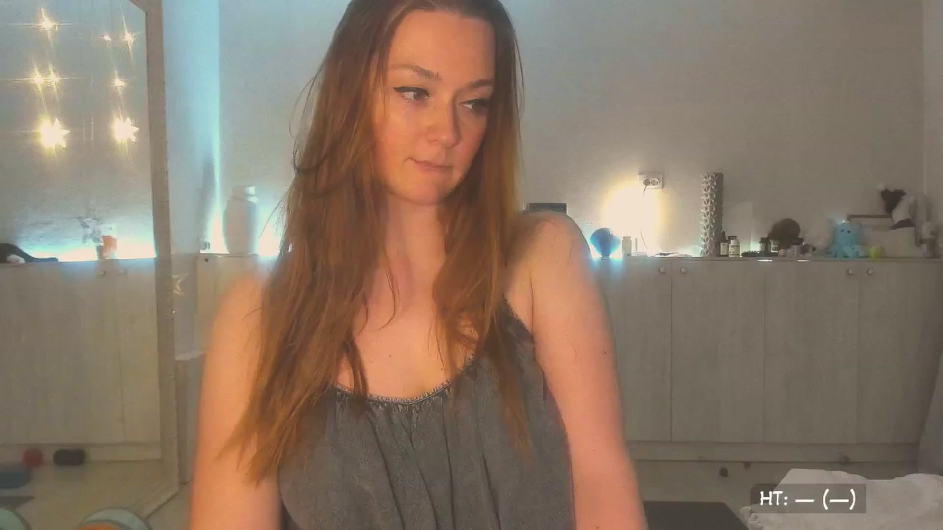 Gallery image thumbnail from KissMyEyess's myfreecams stream on, 07/30/2025, 01:14 image 5 of 20