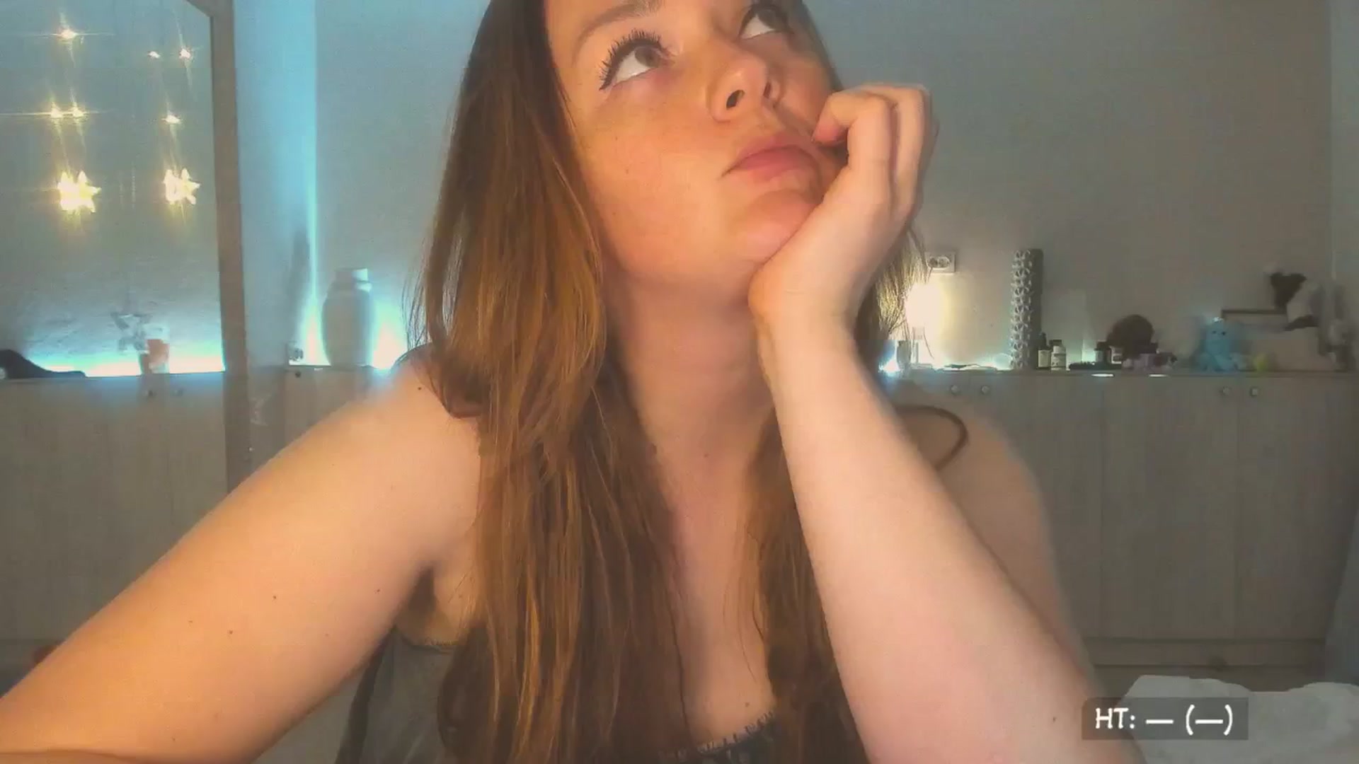 Gallery image thumbnail from KissMyEyess's myfreecams stream on, 07/30/2025, 01:14 image 13 of 20