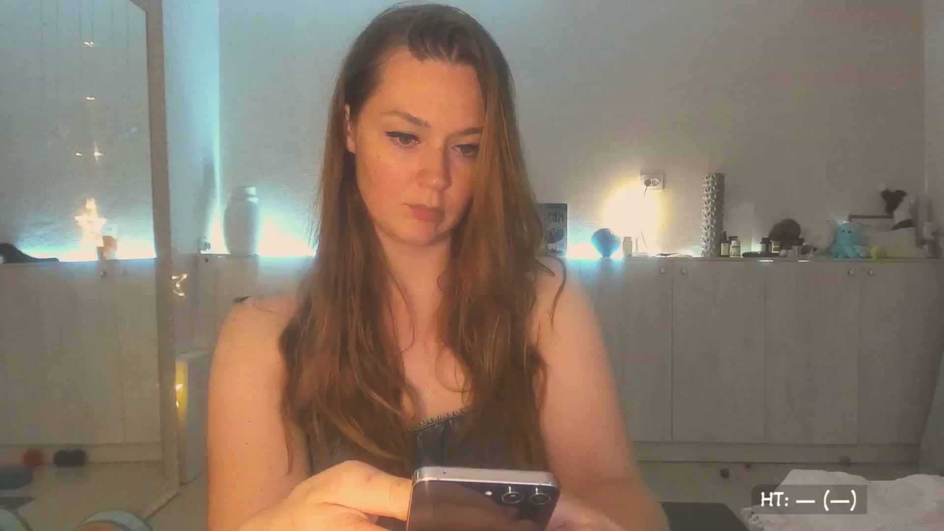Gallery image thumbnail from KissMyEyess's myfreecams stream on, 07/30/2025, 01:14 image 10 of 20