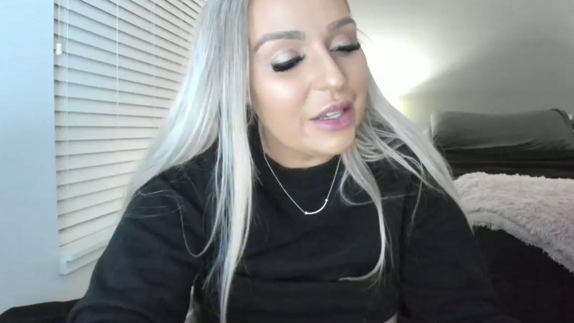 Gallery image thumbnail from KissMyTitsPls's myfreecams stream on, 01/10/2023, 01:37 image 20 of 20