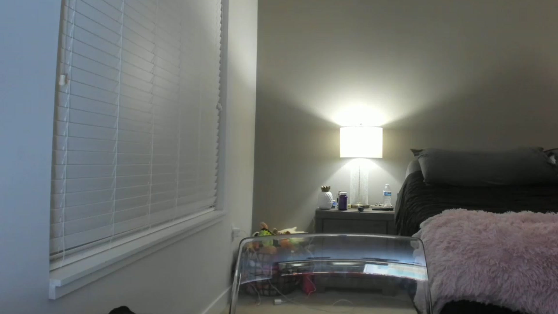 Gallery image thumbnail from KissMyTitsPls's myfreecams stream on, 01/18/2023, 02:40 image 7 of 20