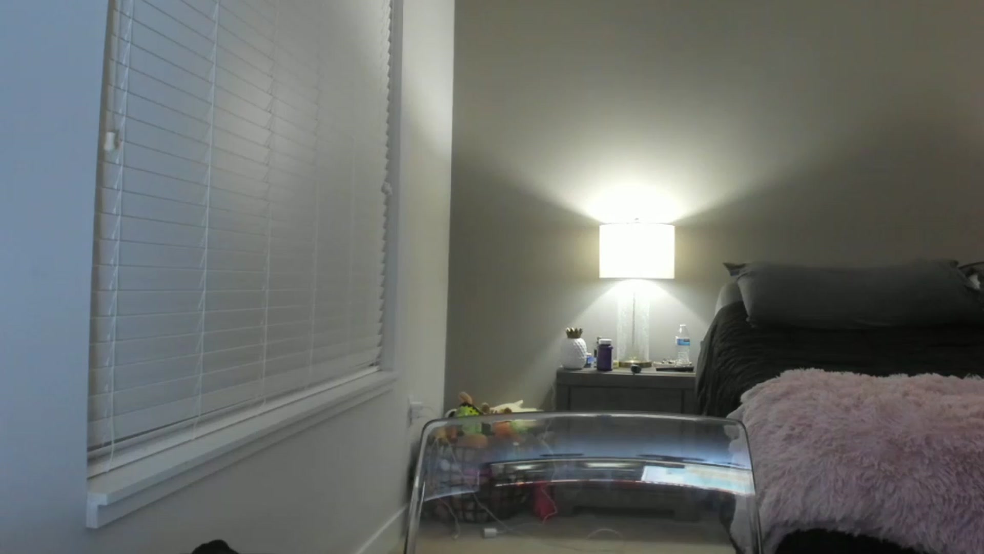 Gallery image thumbnail from KissMyTitsPls's myfreecams stream on, 01/18/2023, 02:40 image 6 of 20