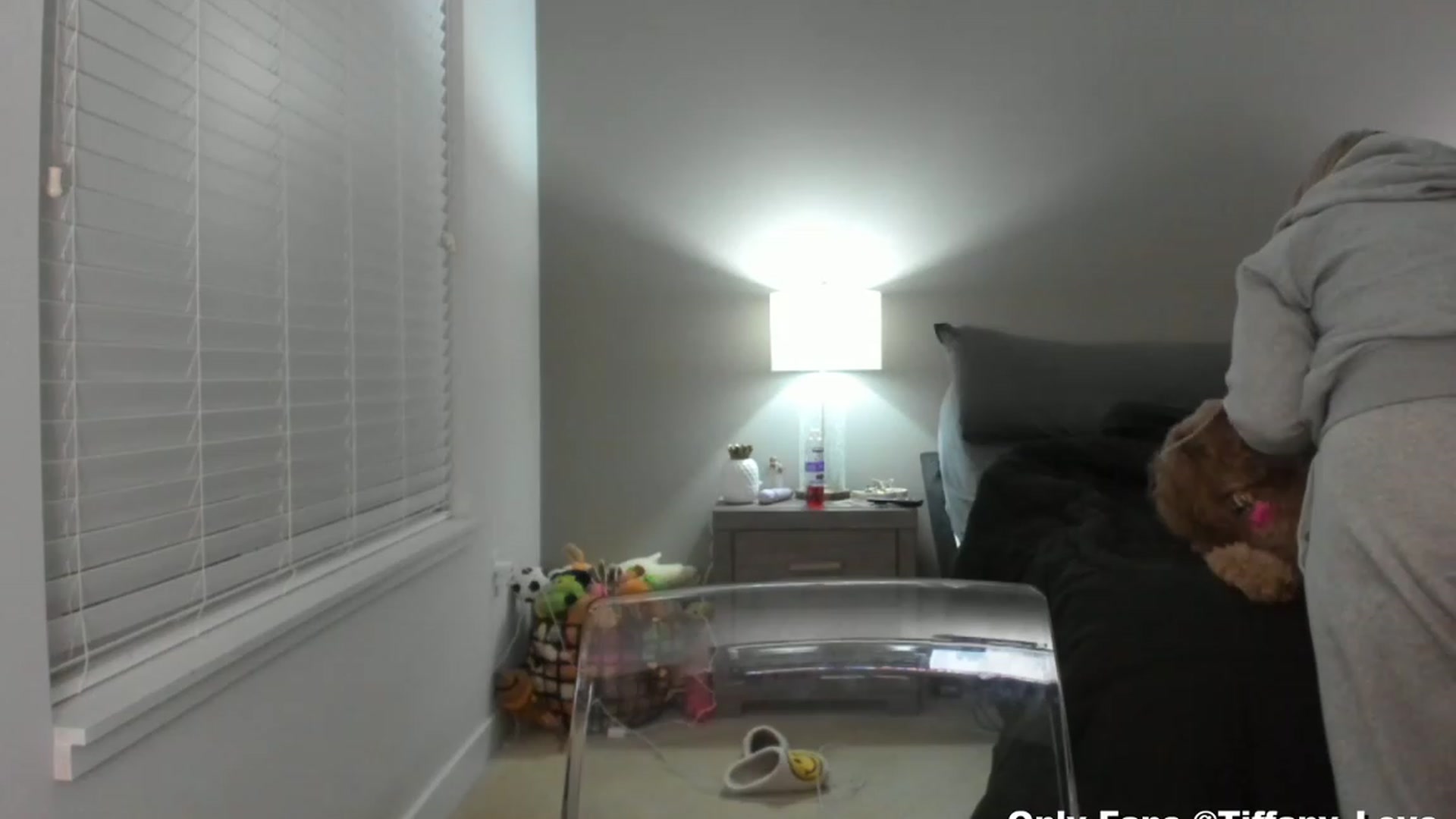 Gallery image thumbnail from KissMyTitsPls's myfreecams stream on, 02/23/2023, 03:49 image 2 of 20