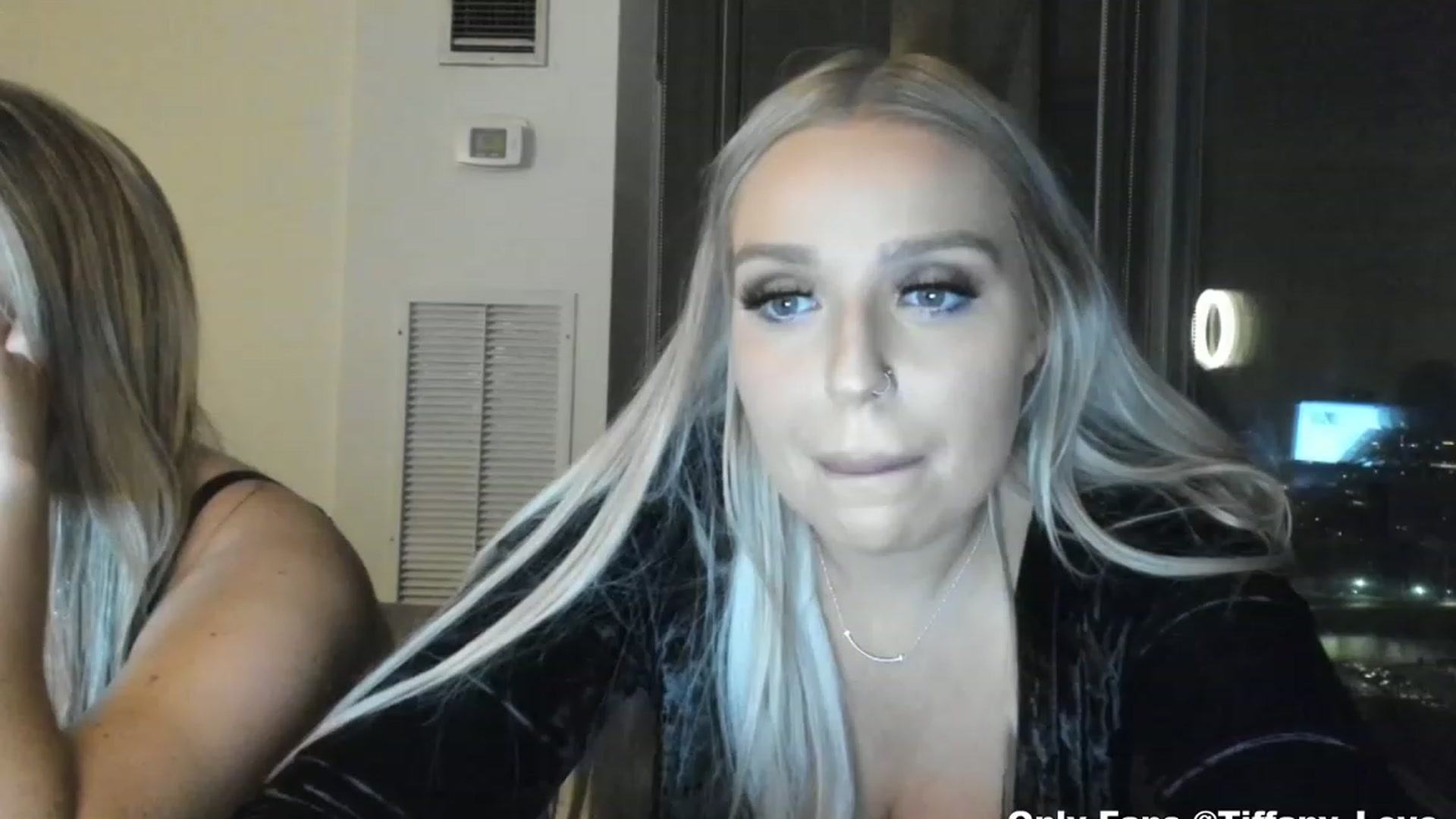 Gallery image thumbnail from KissMyTitsPls's myfreecams stream on, 04/08/2023, 06:28 image 5 of 20