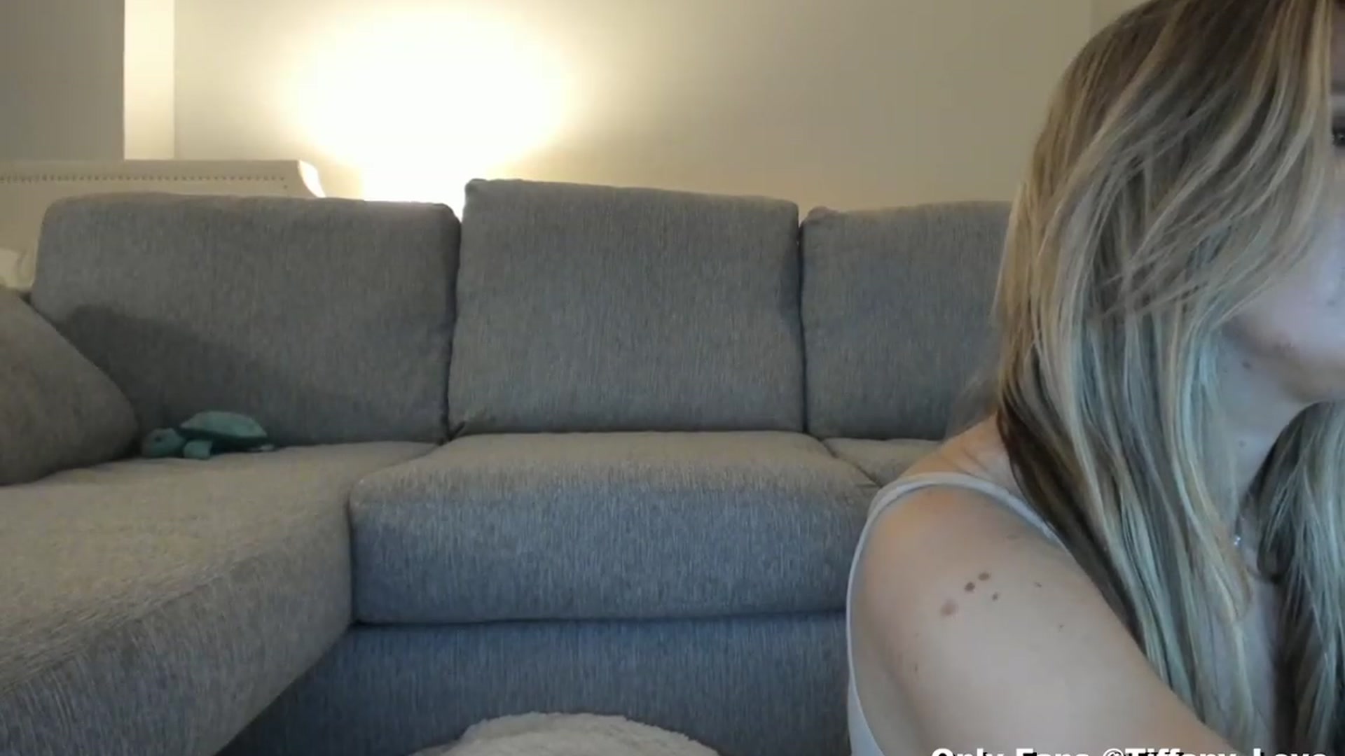 Gallery image thumbnail from KissMyTitsPls's myfreecams stream on, 05/21/2023, 04:41 image 19 of 20