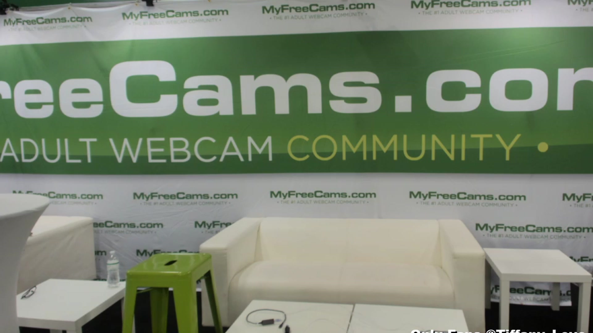 Gallery image thumbnail from KissMyTitsPls's myfreecams stream on, 07/16/2023, 21:09 image 20 of 20