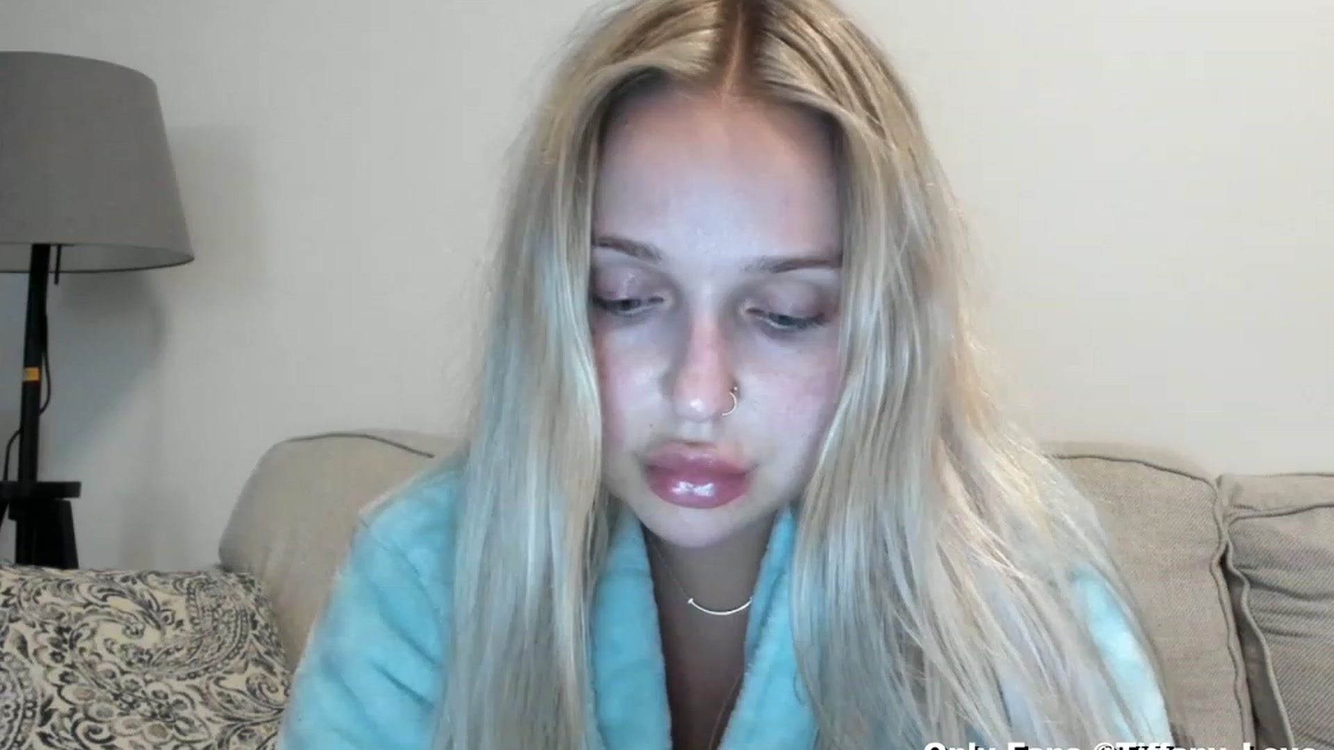 Gallery image thumbnail from KissMyTitsPls's myfreecams stream on, 10/05/2023, 04:13 image 11 of 20