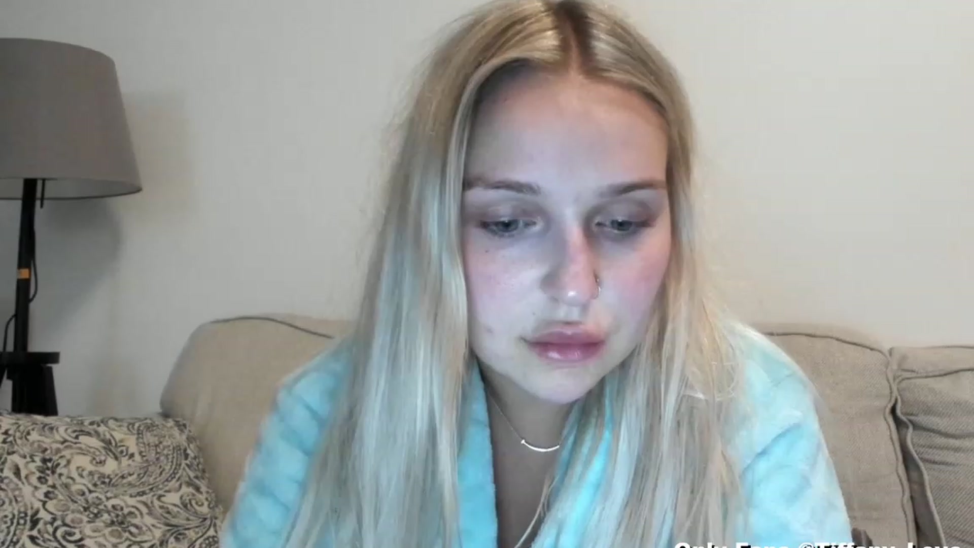 Gallery image thumbnail from KissMyTitsPls's myfreecams stream on, 10/05/2023, 04:13 image 8 of 20