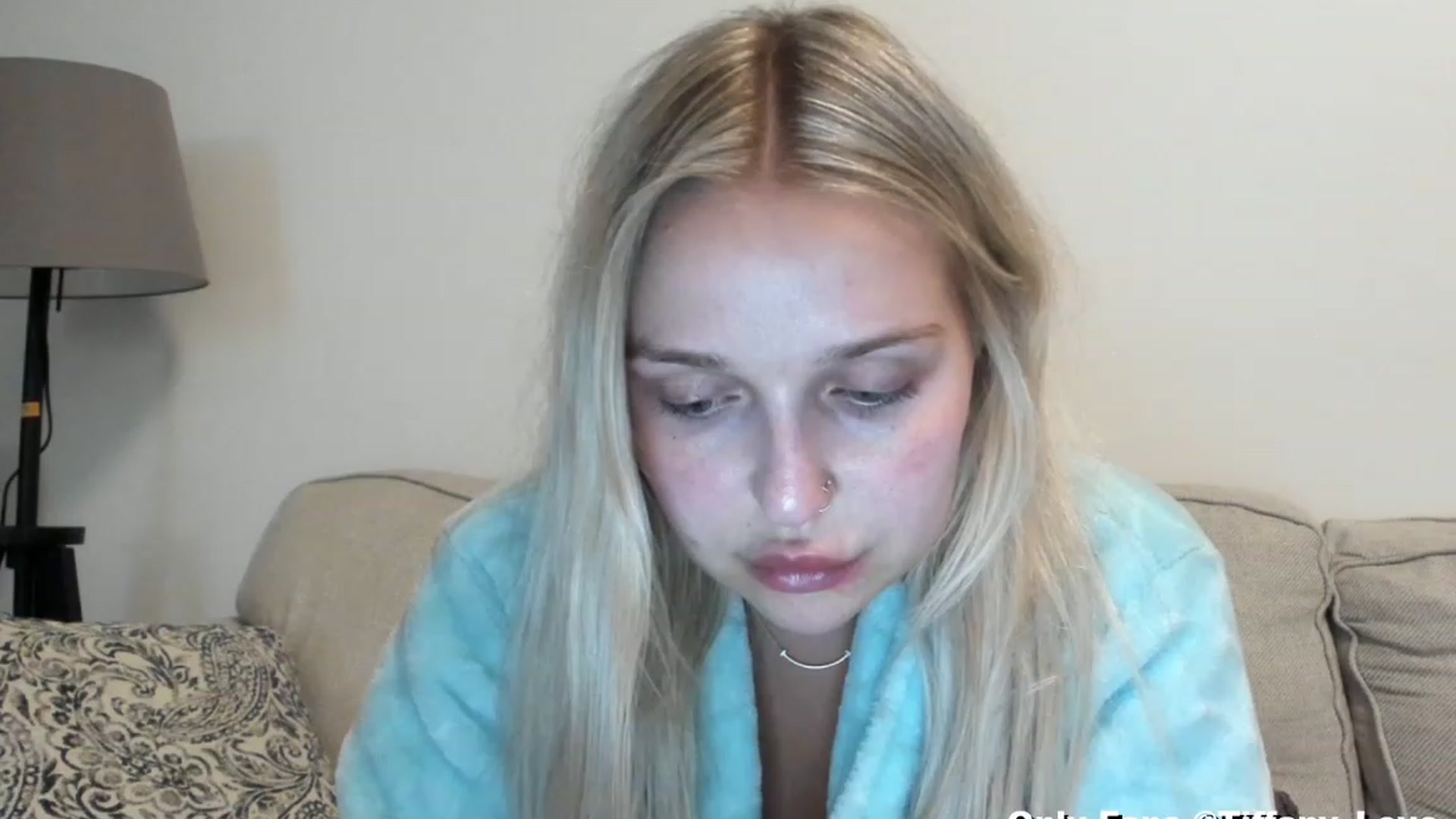 Gallery image thumbnail from KissMyTitsPls's myfreecams stream on, 10/05/2023, 04:13 image 19 of 20