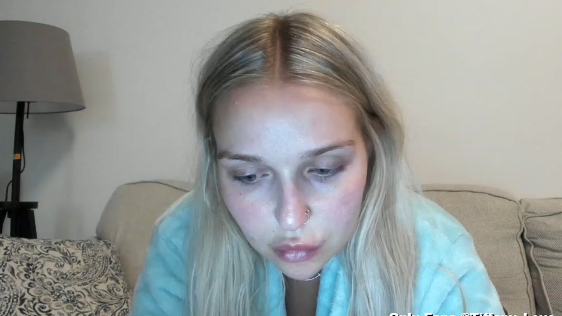Gallery image thumbnail from KissMyTitsPls's myfreecams stream on, 10/05/2023, 04:13 image 4 of 20