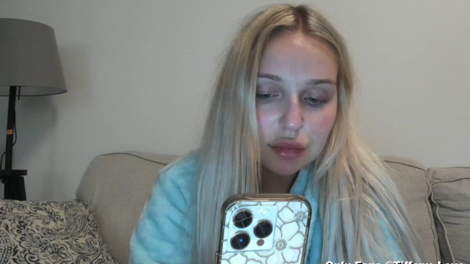 Gallery image thumbnail from KissMyTitsPls's myfreecams stream on, 10/05/2023, 04:13 image 16 of 20