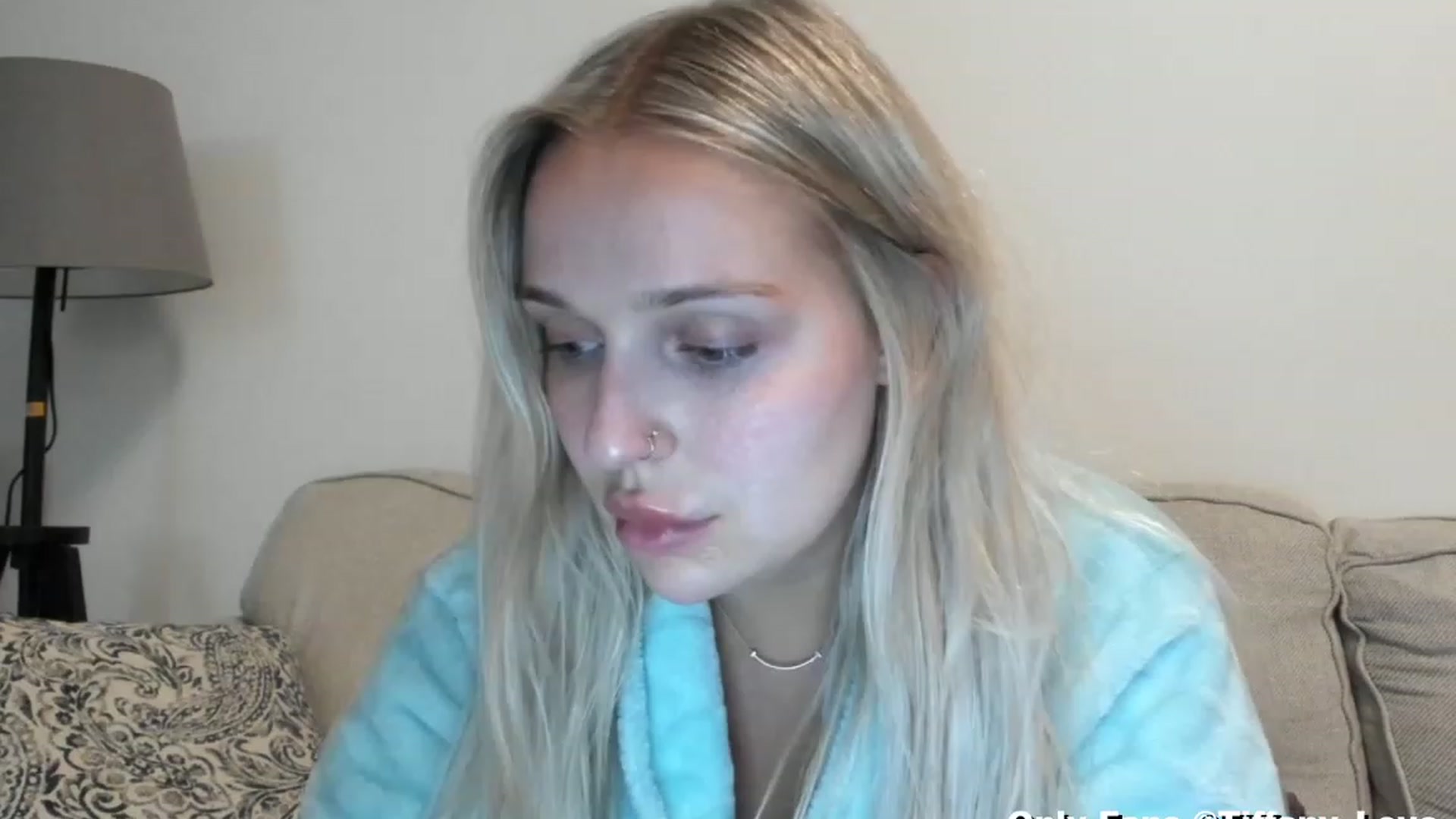 Gallery image thumbnail from KissMyTitsPls's myfreecams stream on, 10/05/2023, 04:13 image 10 of 20