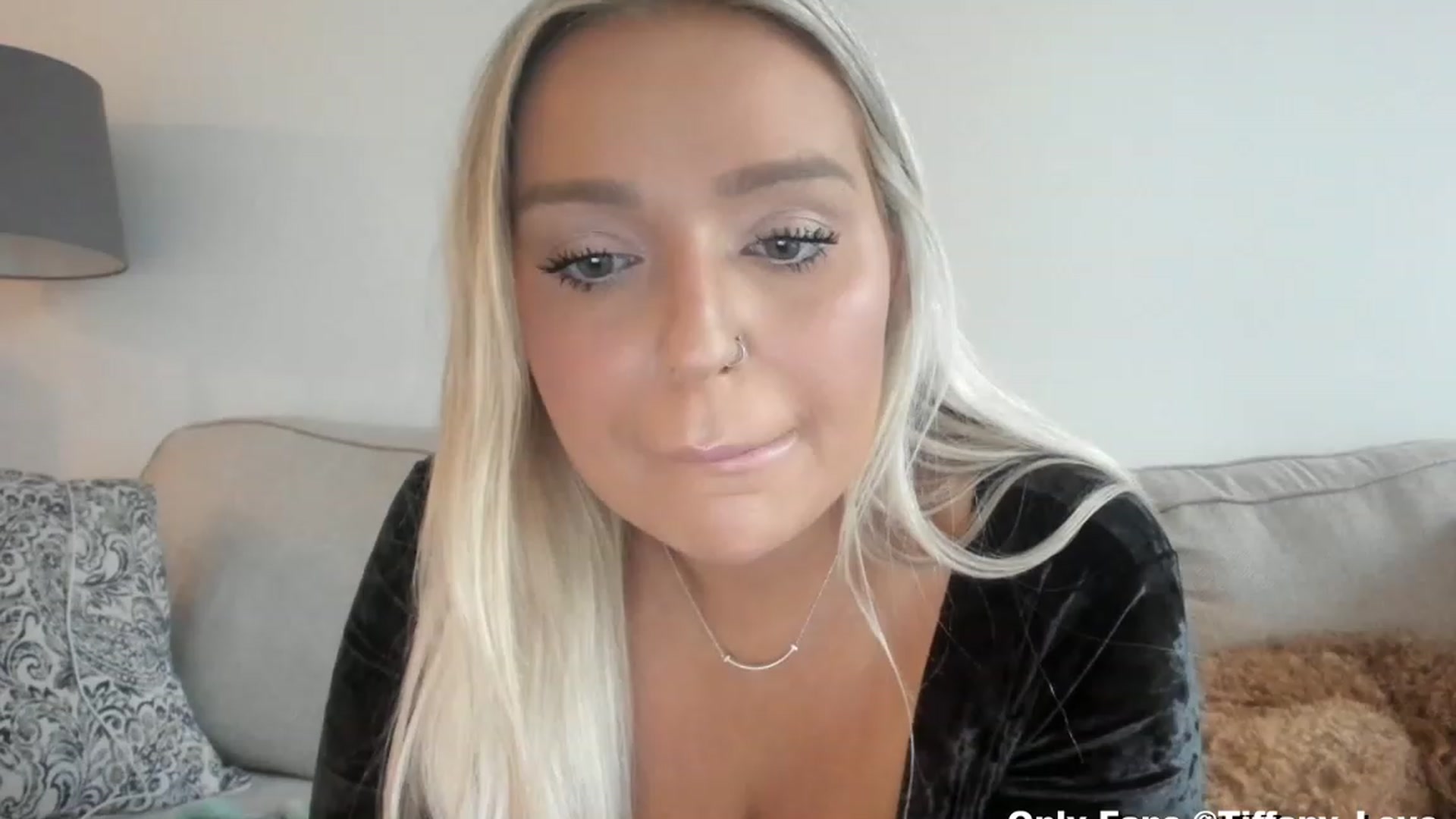 Gallery image thumbnail from KissMyTitsPls's myfreecams stream on, 01/08/2024, 21:08 image 4 of 20