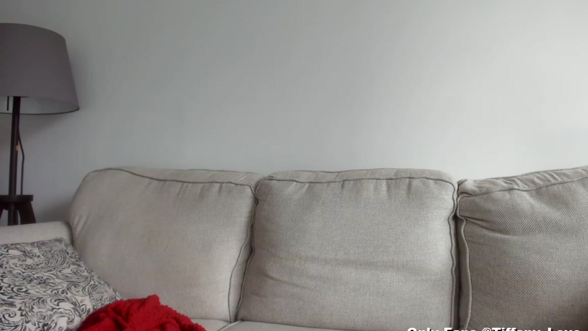 Gallery image thumbnail from KissMyTitsPls's myfreecams stream on, 01/30/2024, 20:58 image 14 of 20
