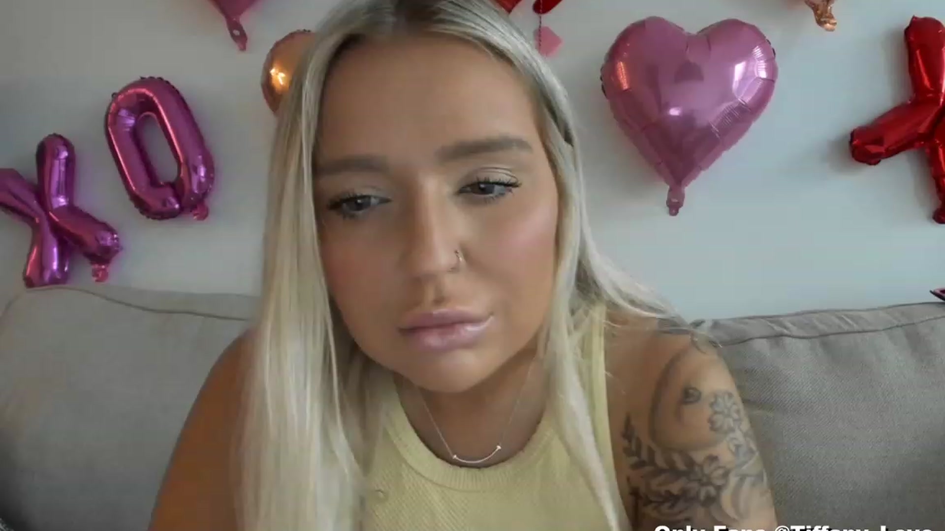 Gallery image thumbnail from KissMyTitsPls's myfreecams stream on, 02/09/2024, 22:06 image 10 of 20