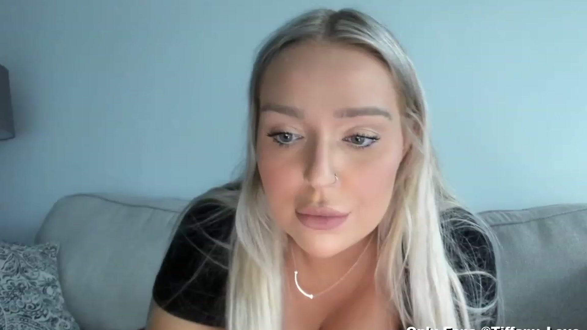 Gallery image thumbnail from KissMyTitsPls's myfreecams stream on, 03/04/2024, 22:44 image 20 of 20