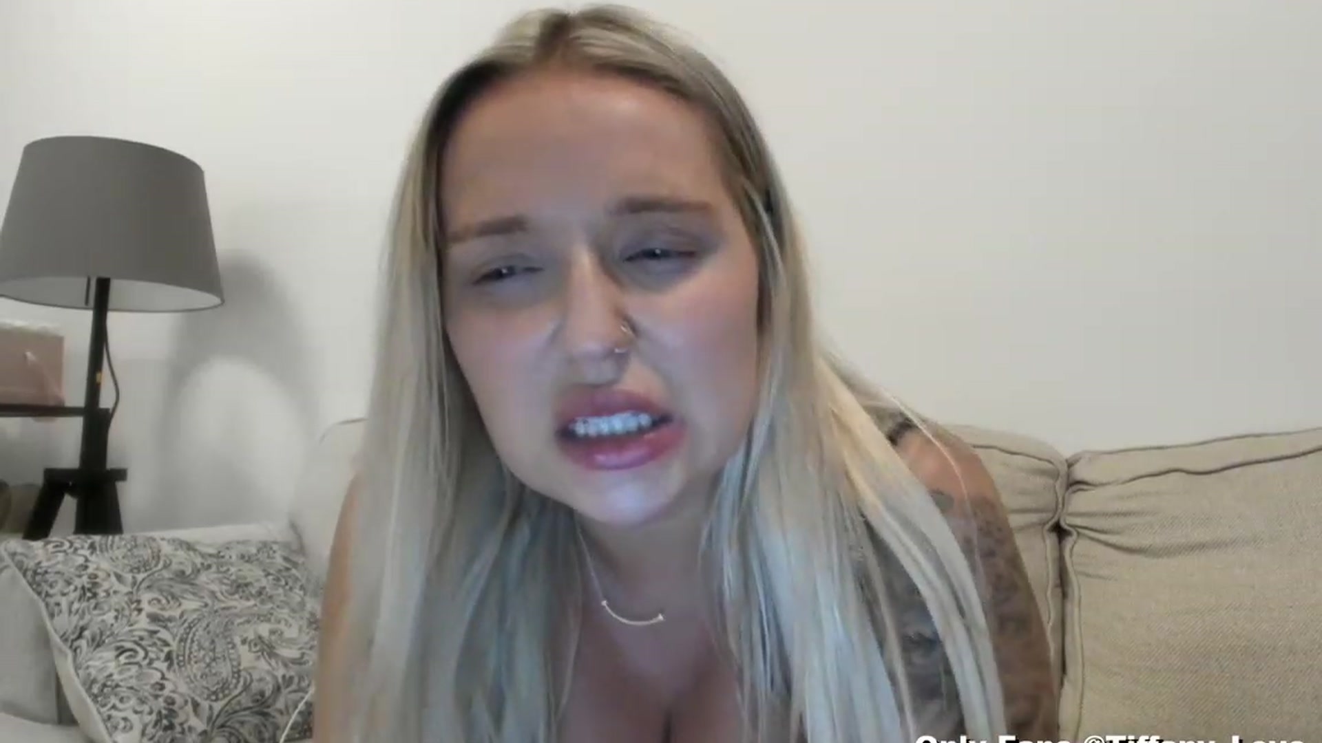 Gallery image thumbnail from KissMyTitsPls's myfreecams stream on, 03/12/2024, 04:26 image 9 of 20