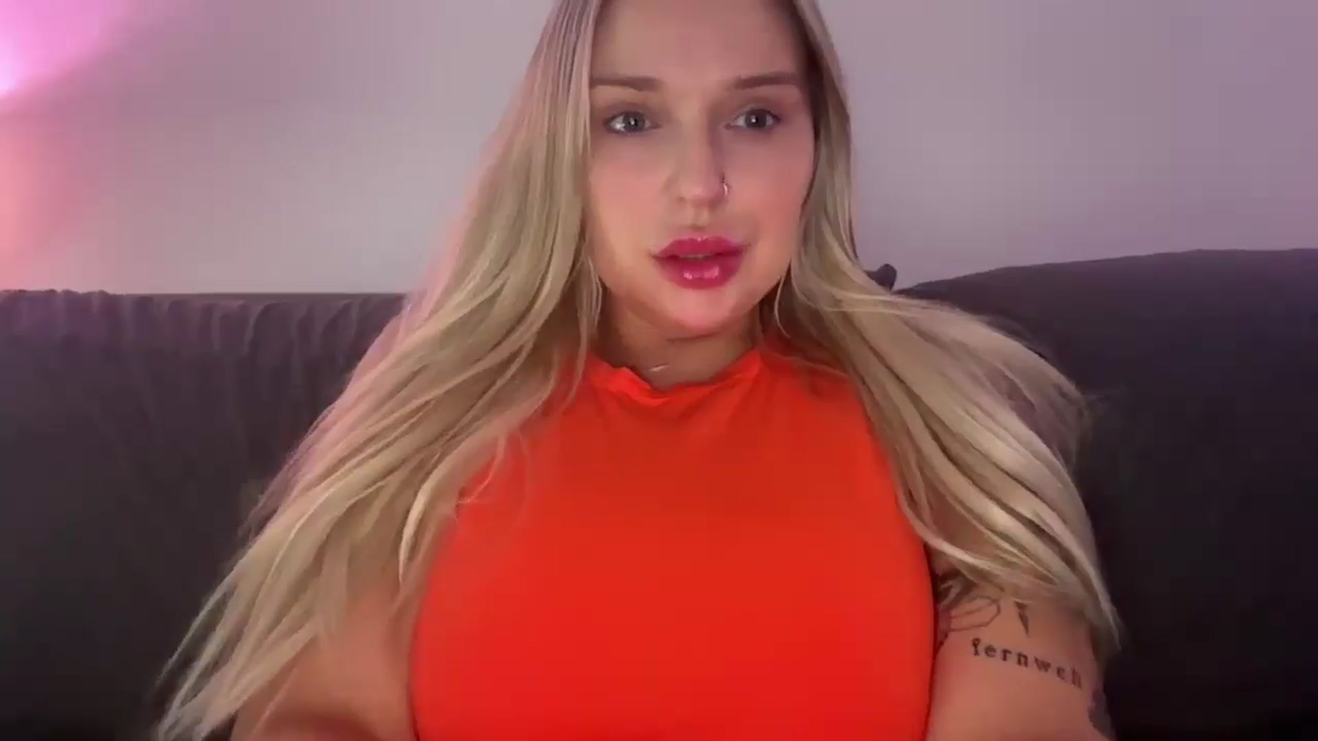 Gallery image thumbnail from KissMyTitsPls's myfreecams stream on, 02/15/2025, 22:10 image 20 of 20
