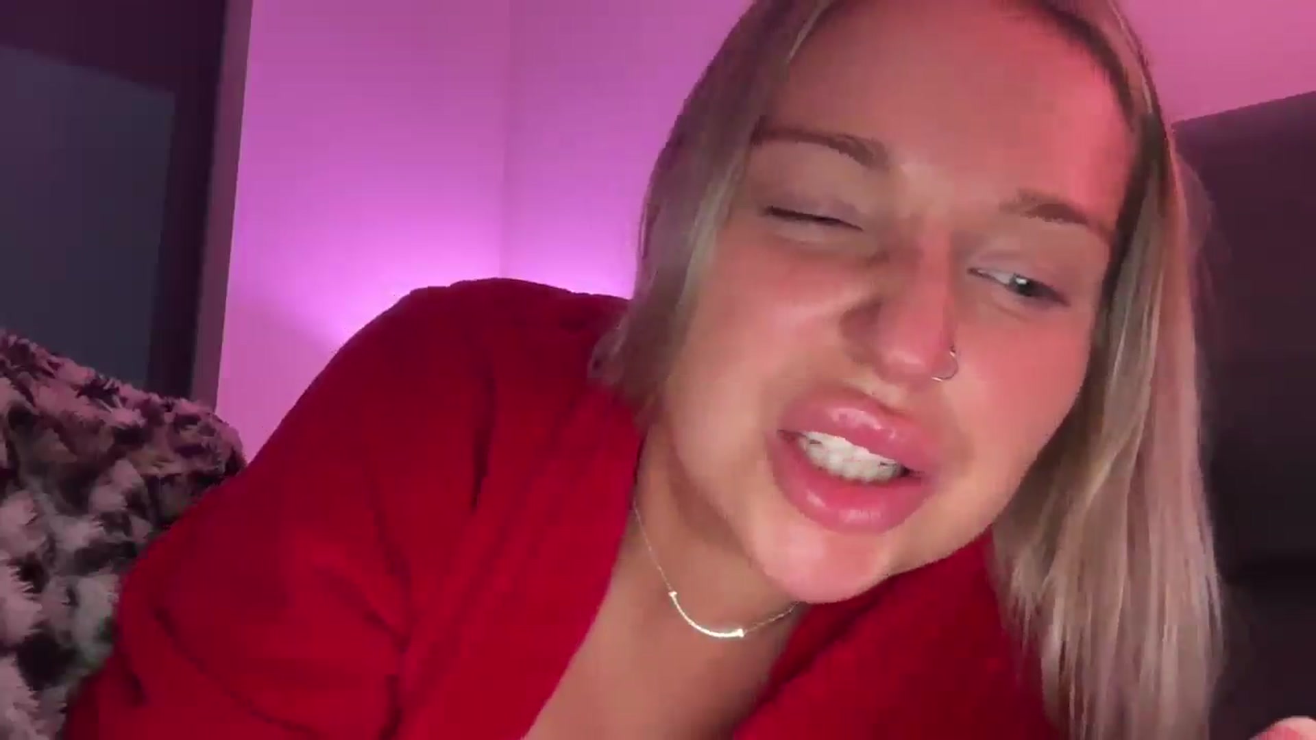 Gallery image thumbnail from KissMyTitsPls's myfreecams stream on, 01/13/2026, 23:42 image 20 of 20