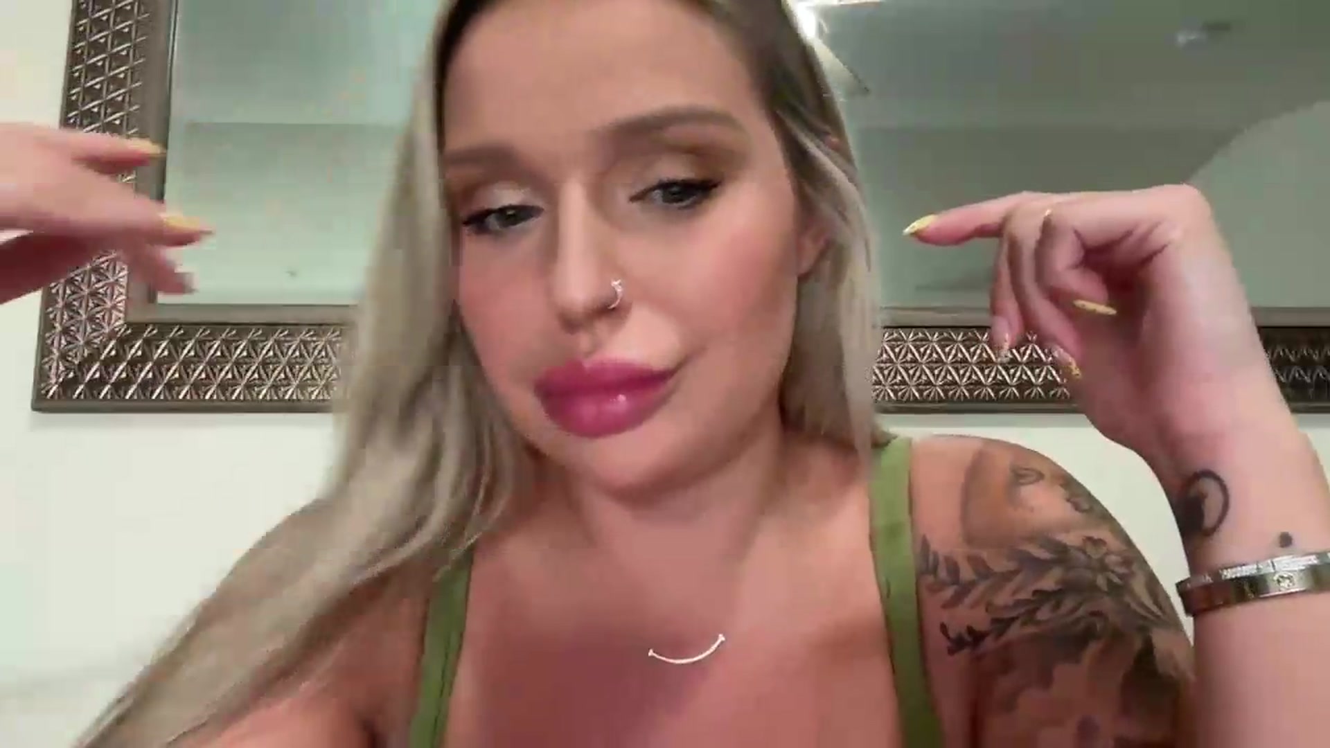 Gallery image thumbnail from KissMyTitsPls's myfreecams stream on, 05/12/2026, 23:22 image 10 of 20