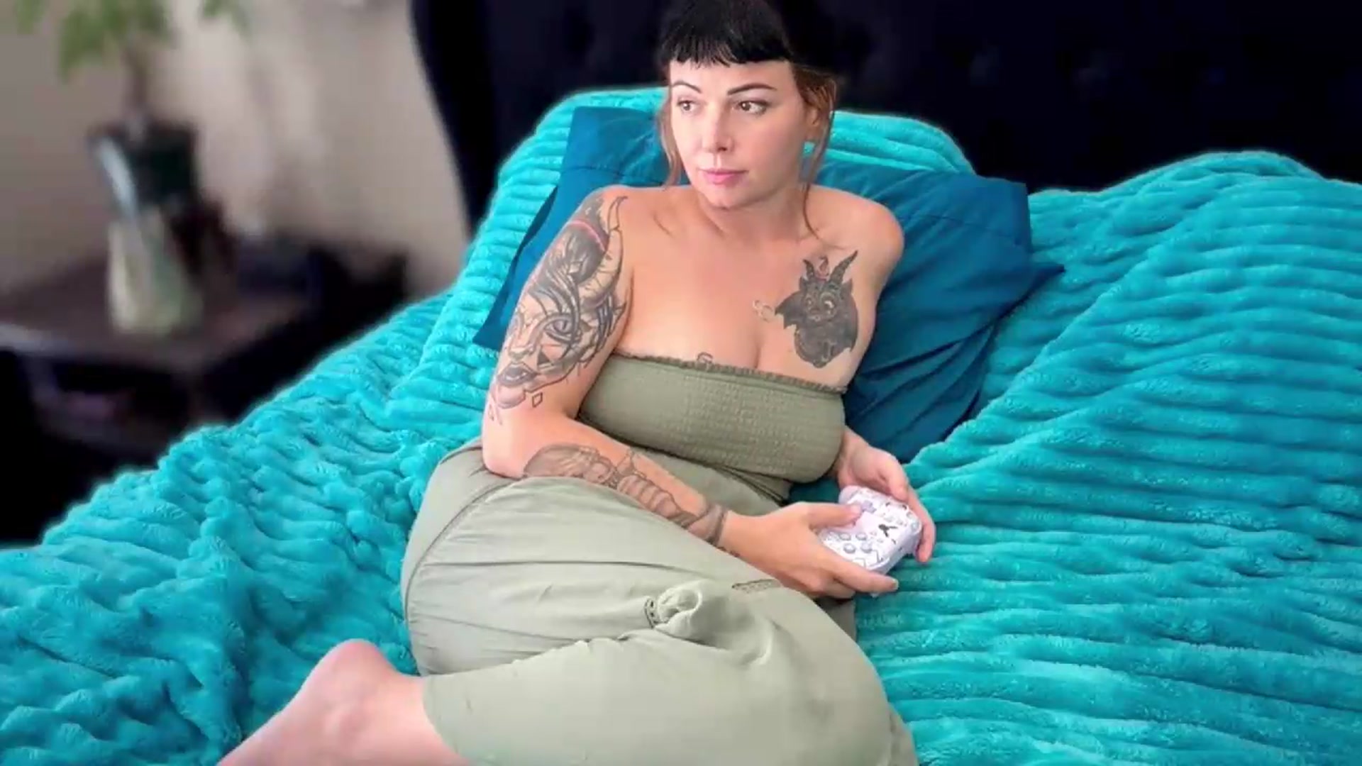 Gallery image thumbnail from KissMyTulips's myfreecams stream on, 07/15/2026, 15:53 image 2 of 20