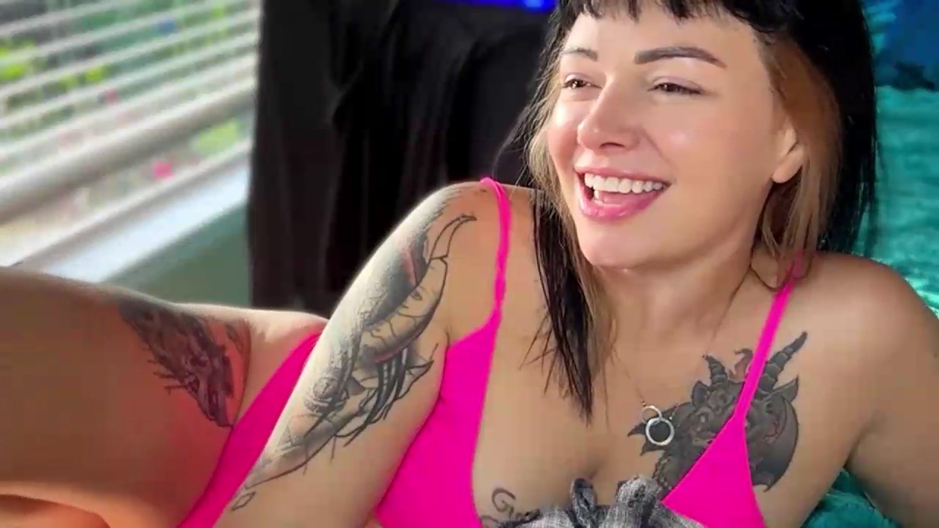 Gallery image thumbnail from KissMyTulips's myfreecams stream on, 07/16/2026, 12:06 image 4 of 20