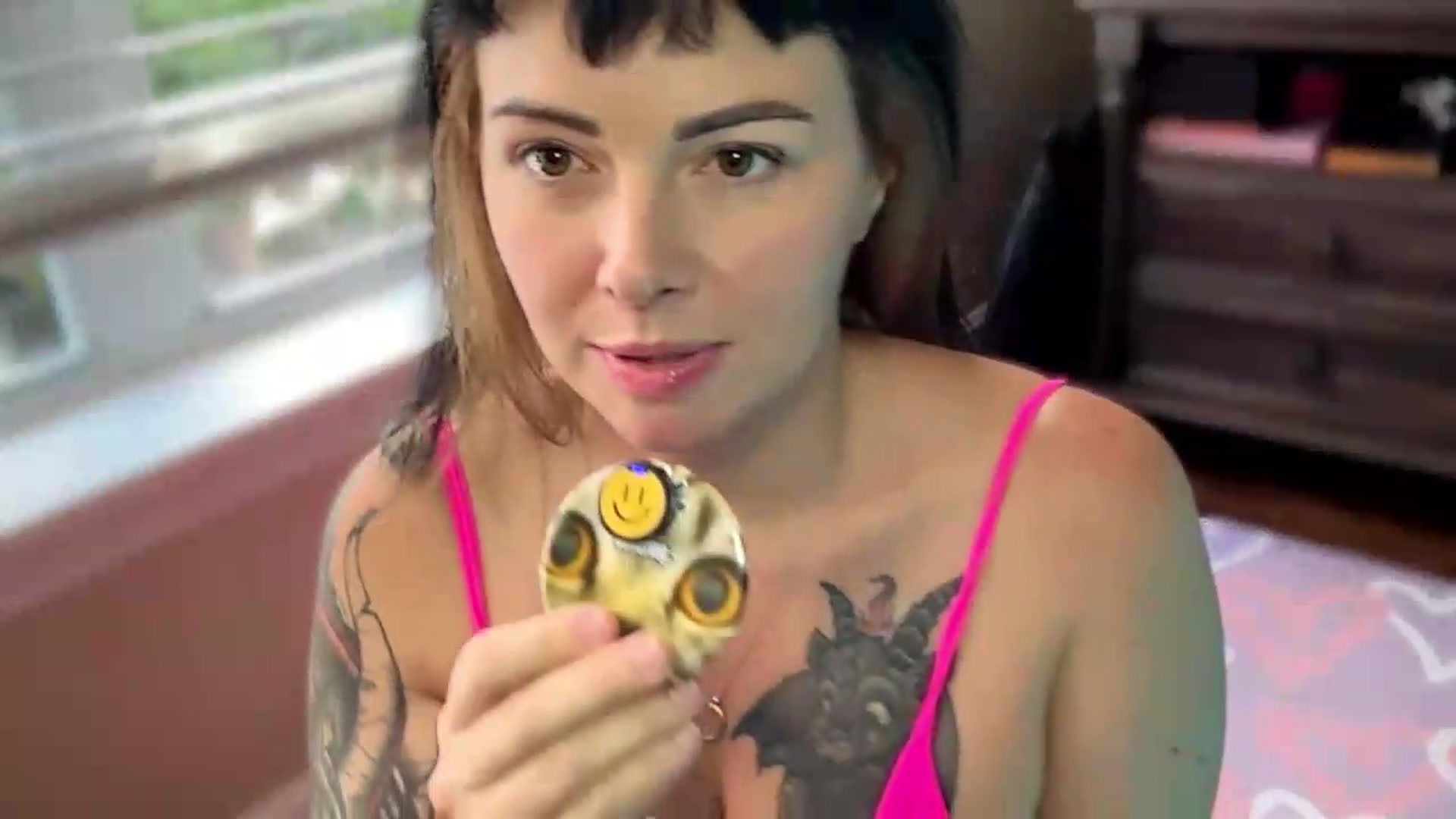 Gallery image thumbnail from KissMyTulips's myfreecams stream on, 07/16/2026, 14:05 image 10 of 20