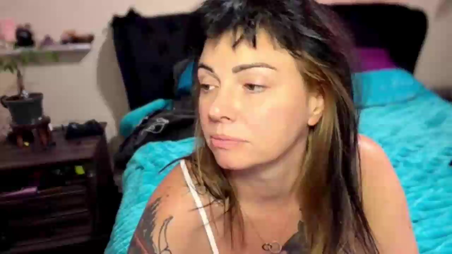 Gallery image thumbnail from KissMyTulips's myfreecams stream on, 07/17/2026, 03:00 image 1 of 20