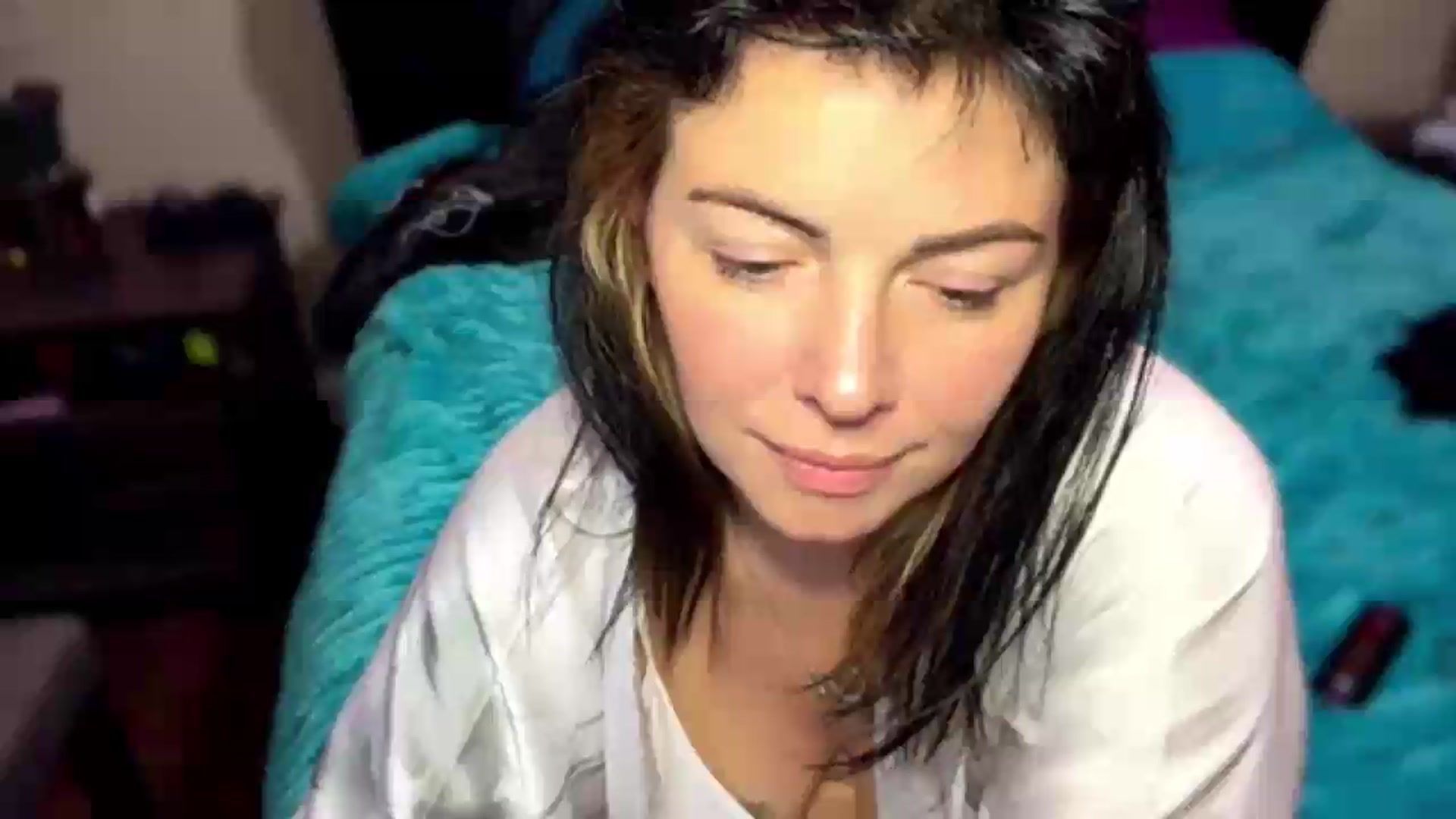 Gallery image thumbnail from KissMyTulips's myfreecams stream on, 07/17/2026, 03:00 image 18 of 20