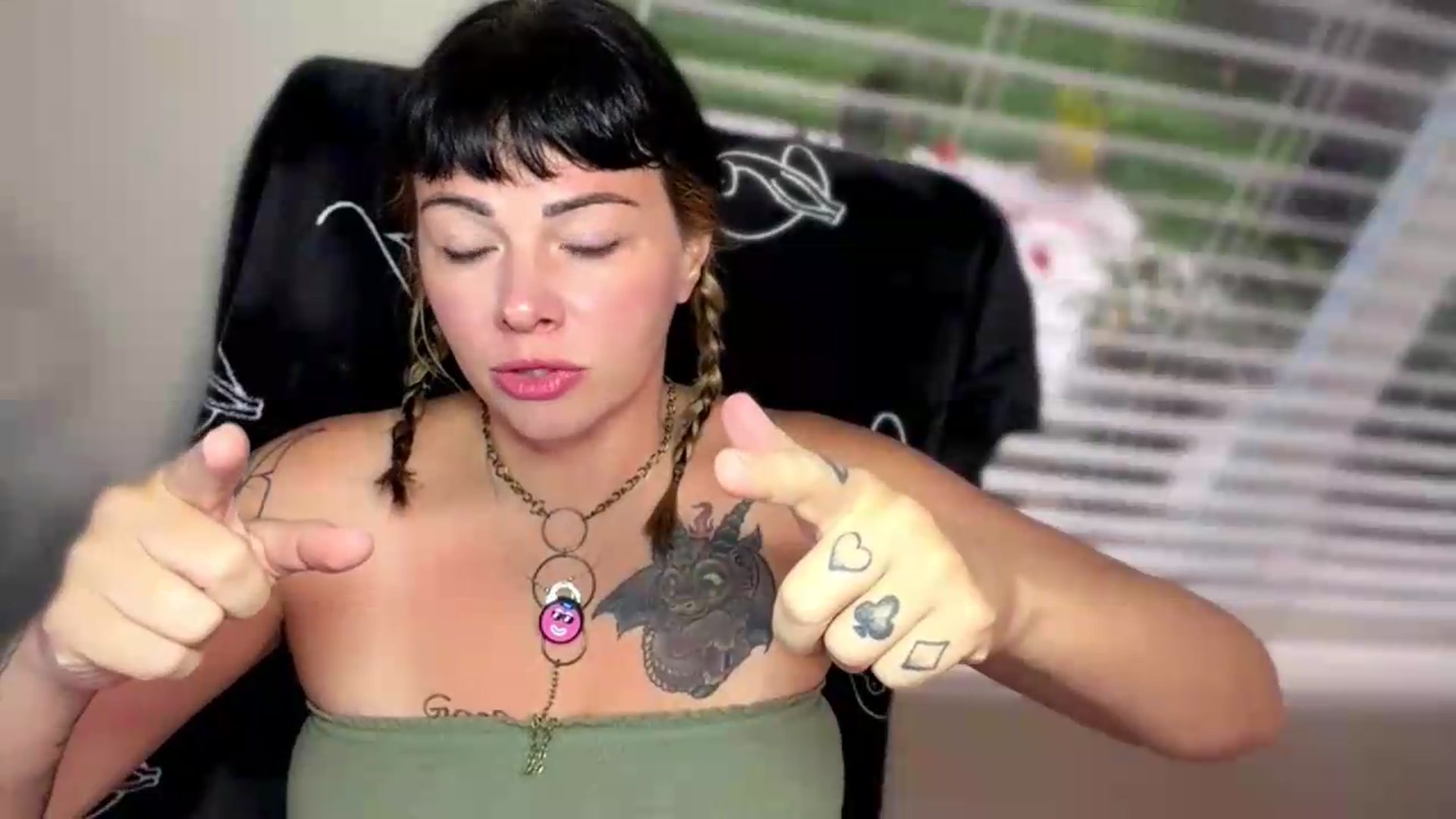 Gallery image thumbnail from KissMyTulips's myfreecams stream on, 07/28/2026, 10:47 image 16 of 20