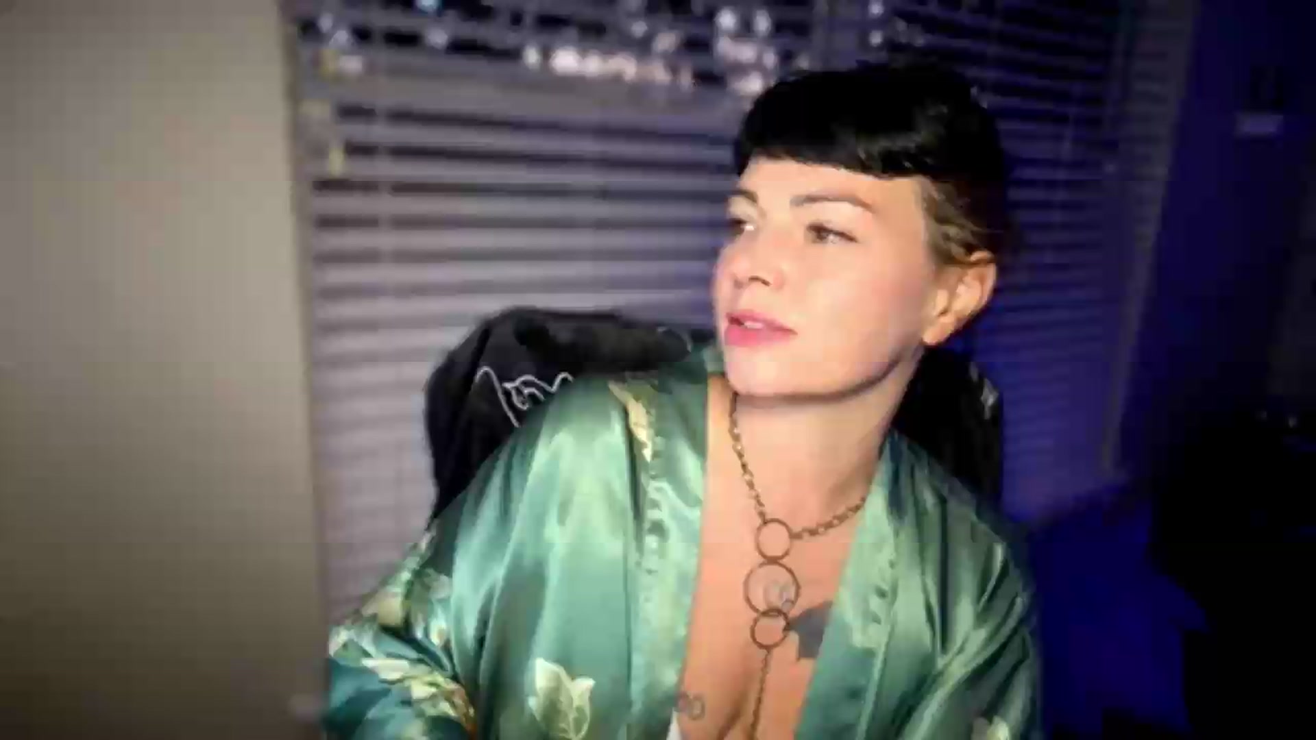 Gallery image thumbnail from KissMyTulips's myfreecams stream on, 07/29/2026, 10:44 image 13 of 20