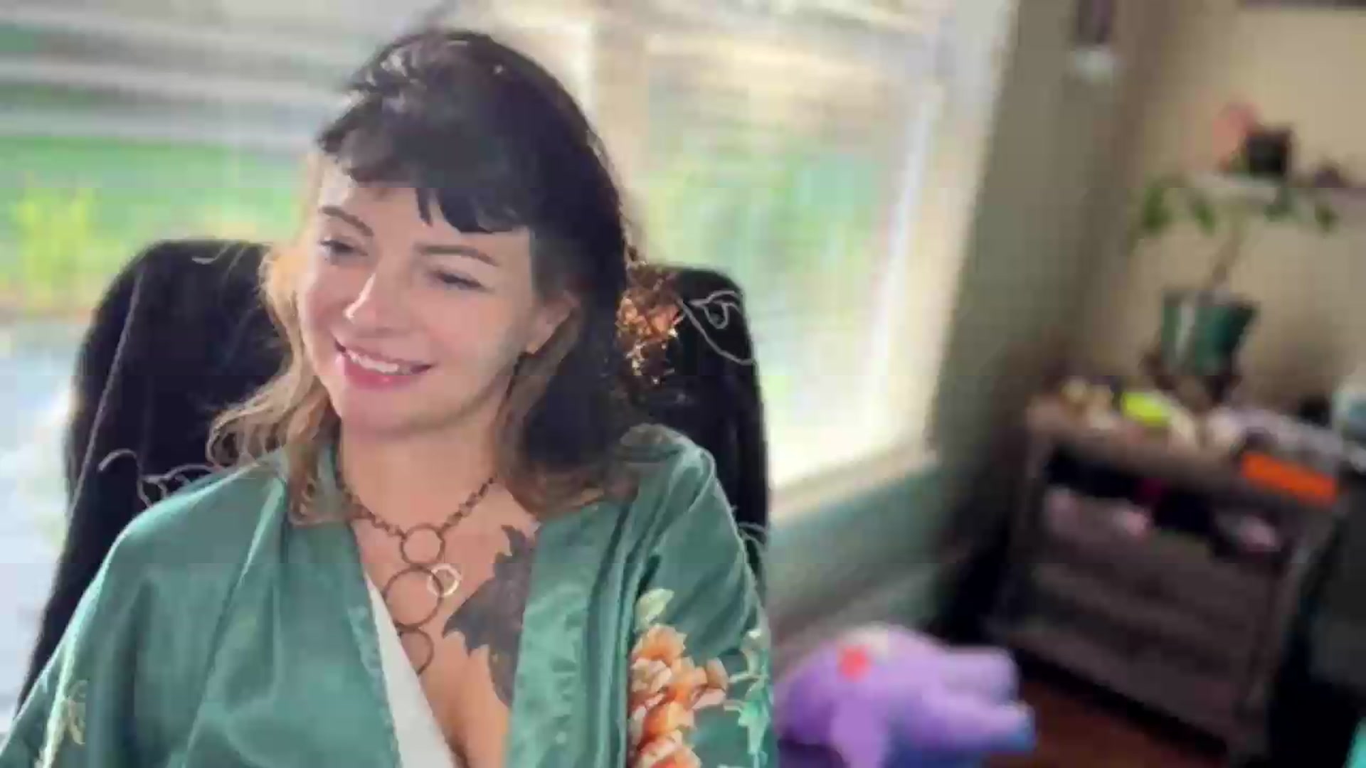 Gallery image thumbnail from KissMyTulips's myfreecams stream on, 07/29/2026, 11:52 image 17 of 20