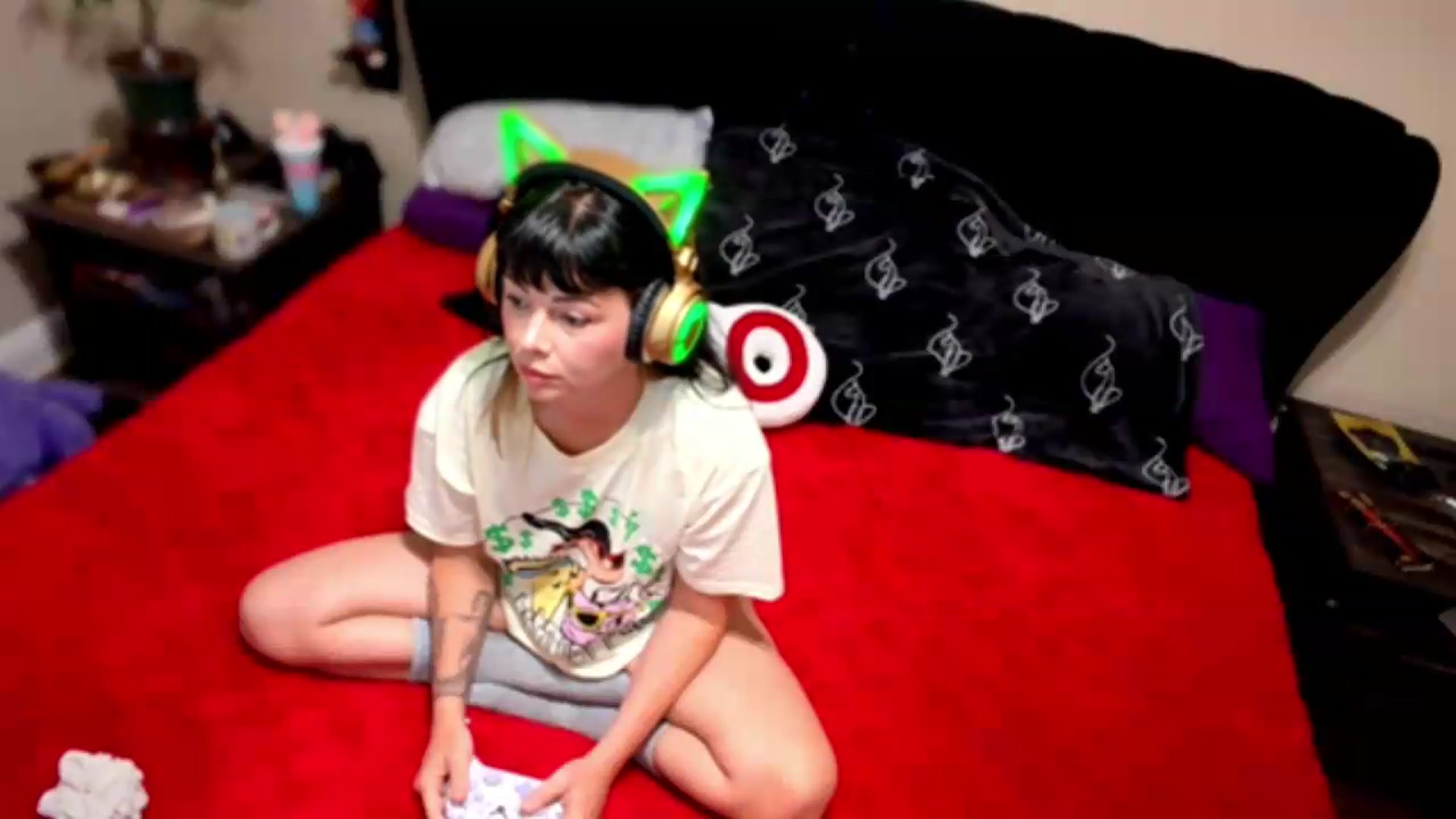 Gallery image thumbnail from KissMyTulips's myfreecams stream on, 08/08/2026, 08:15 image 11 of 20