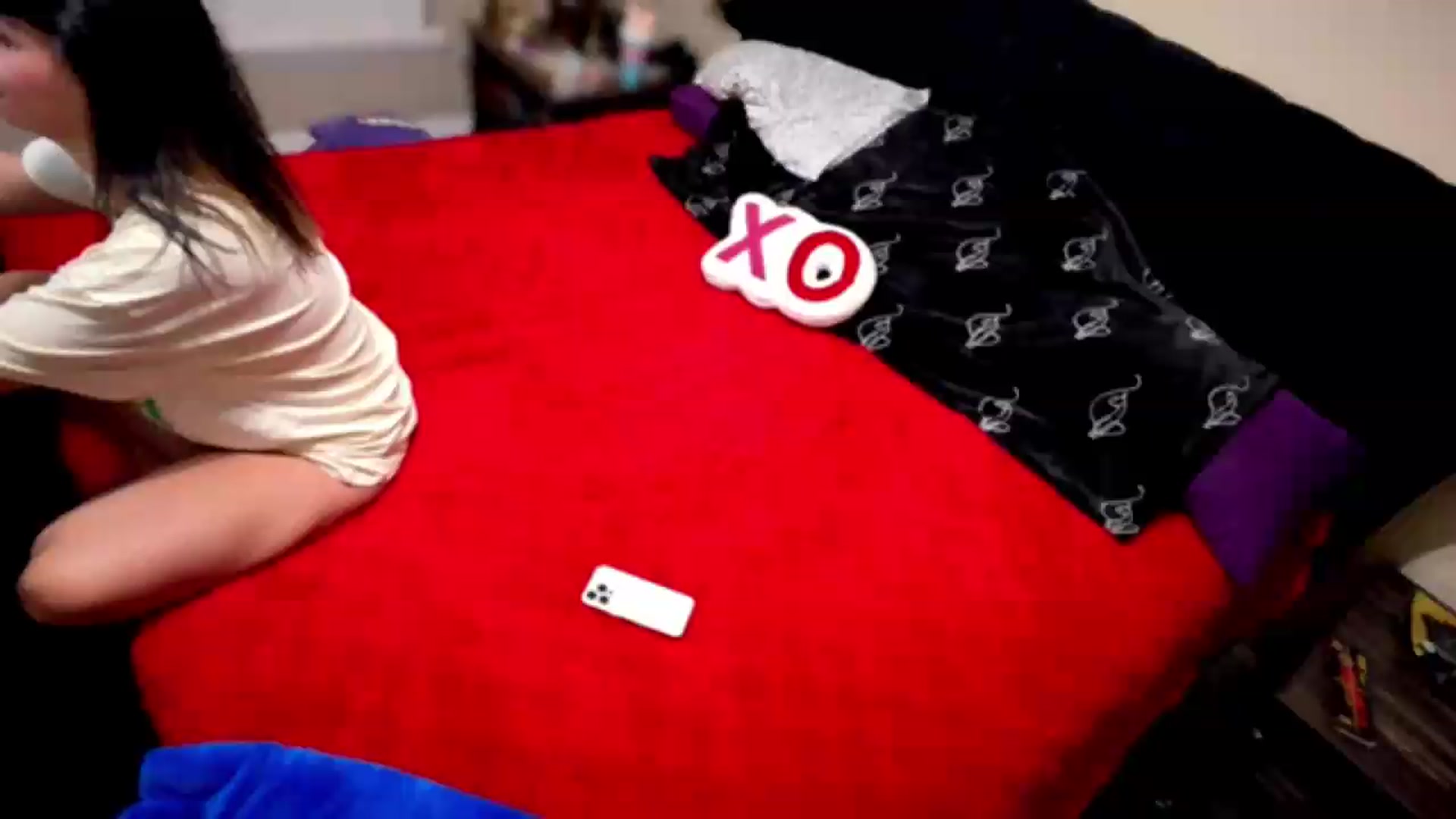 Gallery image thumbnail from KissMyTulips's myfreecams stream on, 08/08/2026, 08:15 image 2 of 20