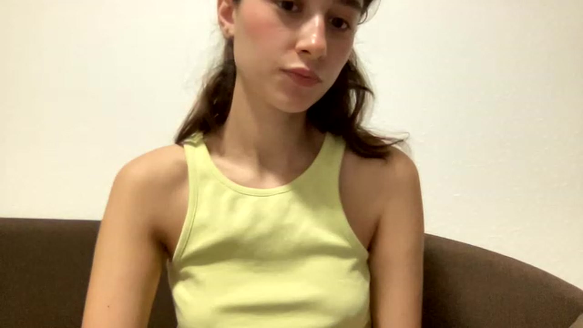 Gallery image thumbnail from Kiss_22's myfreecams stream on, 12/09/2022, 13:35 image 5 of 20