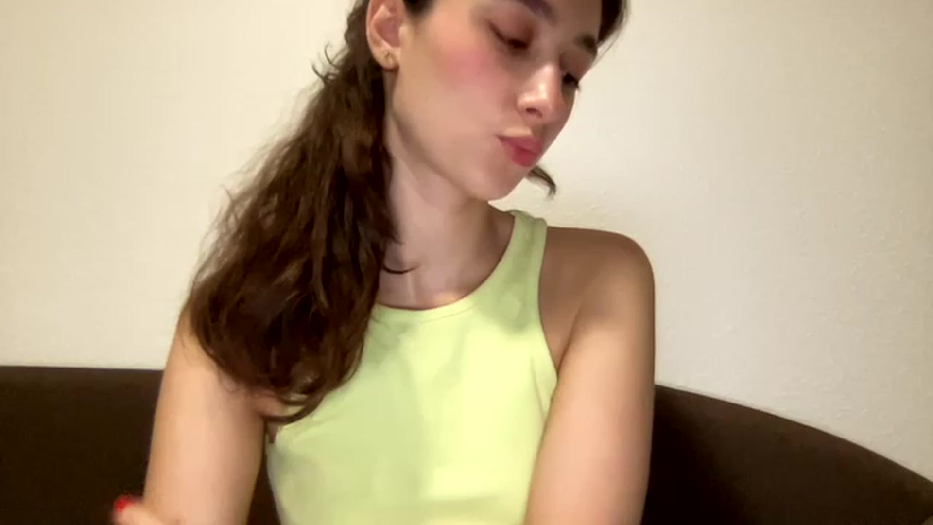 Gallery image thumbnail from Kiss_22's myfreecams stream on, 12/09/2022, 13:35 image 8 of 20