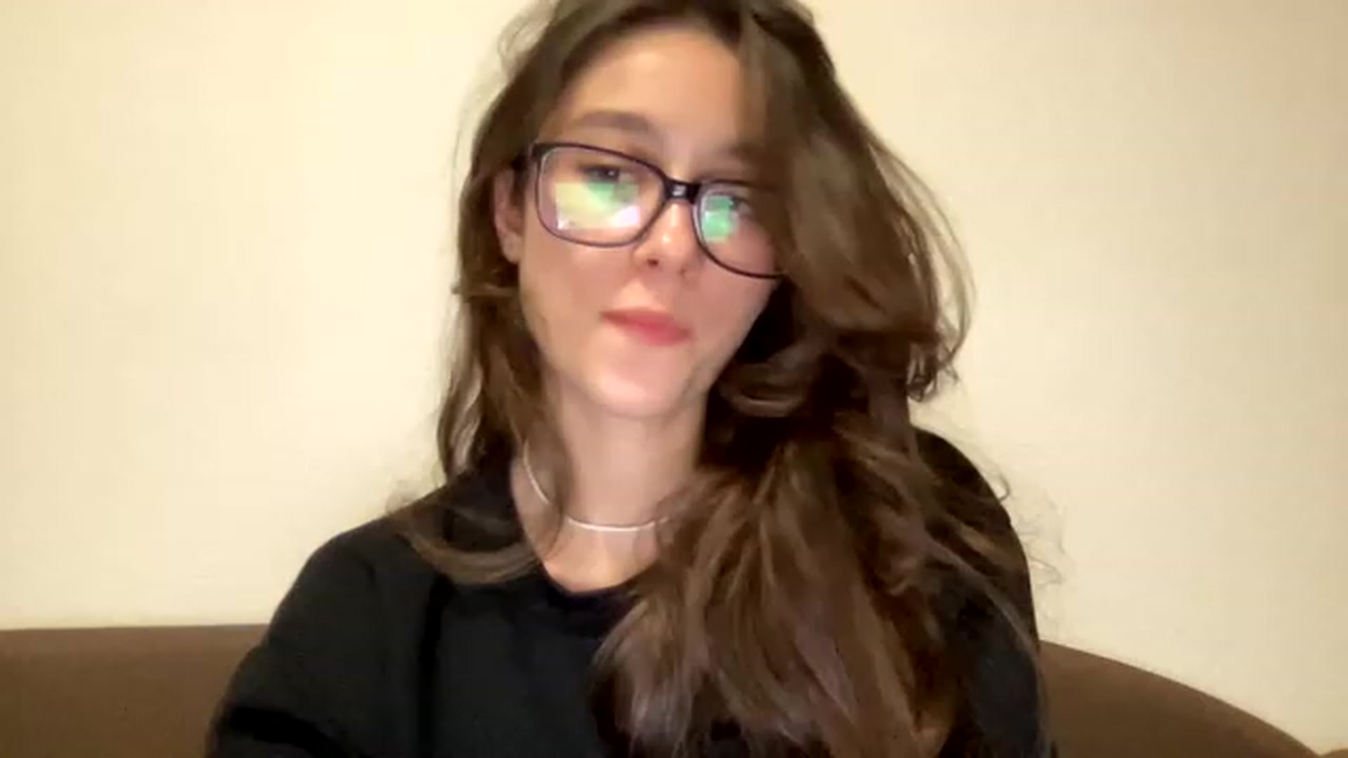Gallery image thumbnail from Kiss_22's myfreecams stream on, 12/19/2022, 19:02 image 13 of 20