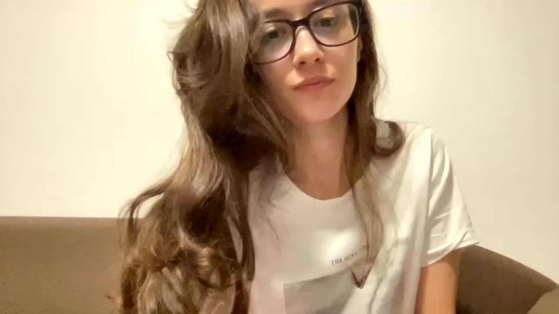 Gallery image thumbnail from Kiss_22's myfreecams stream on, 12/22/2022, 19:31 image 7 of 20