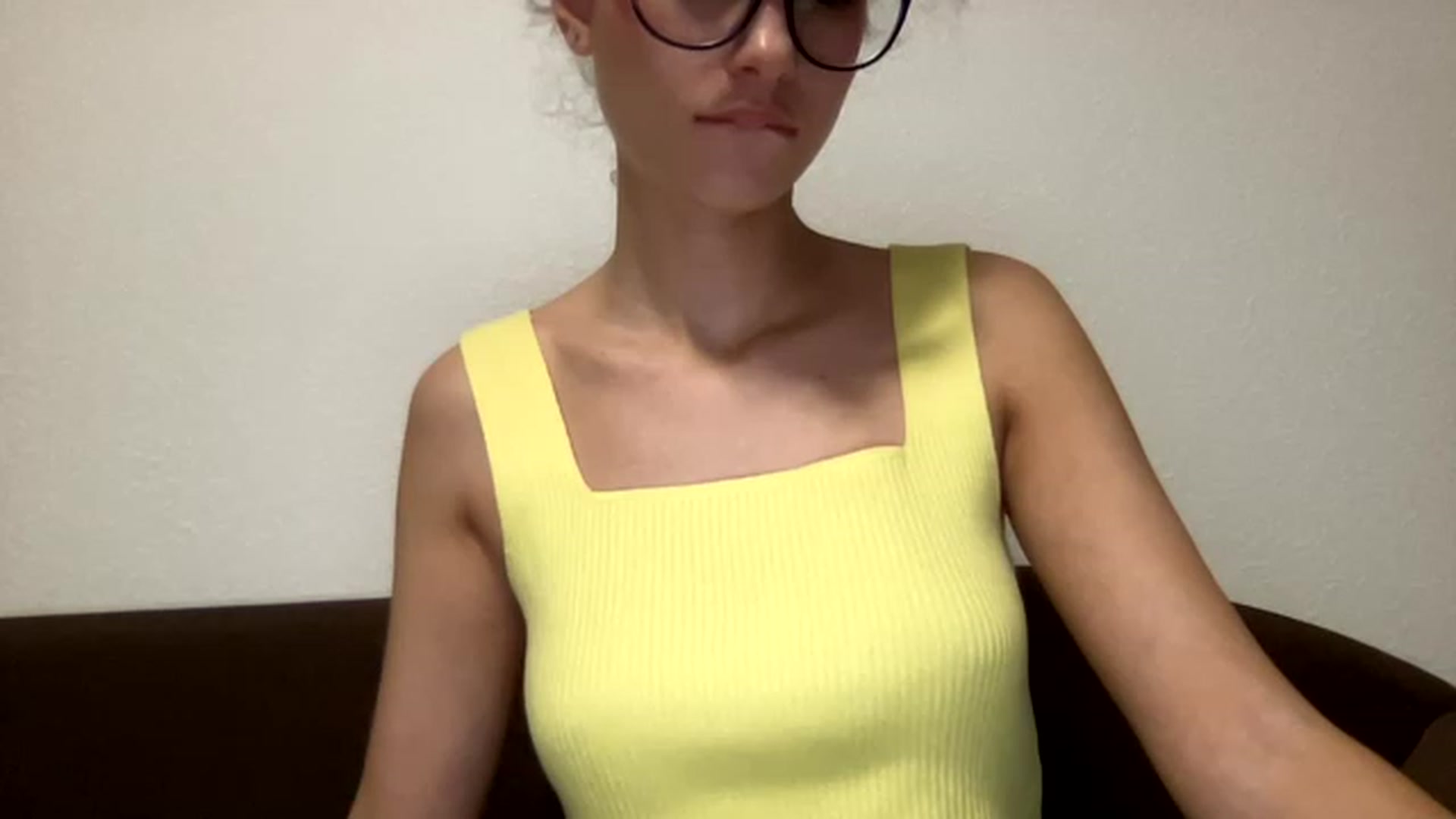 Gallery image thumbnail from Kiss_22's myfreecams stream on, 01/07/2023, 13:55 image 14 of 20