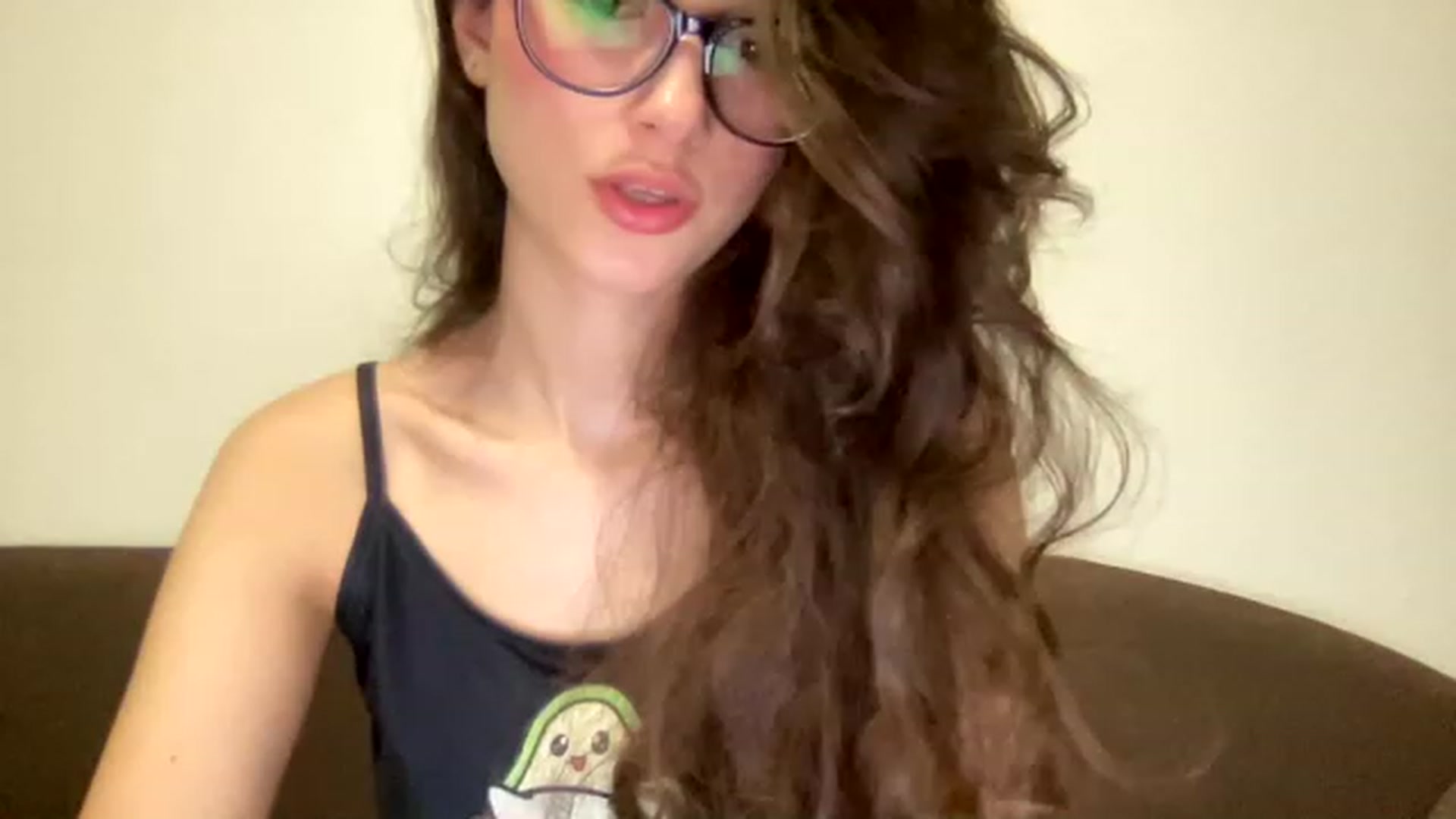 Gallery image thumbnail from Kiss_22's myfreecams stream on, 02/22/2023, 11:12 image 7 of 20