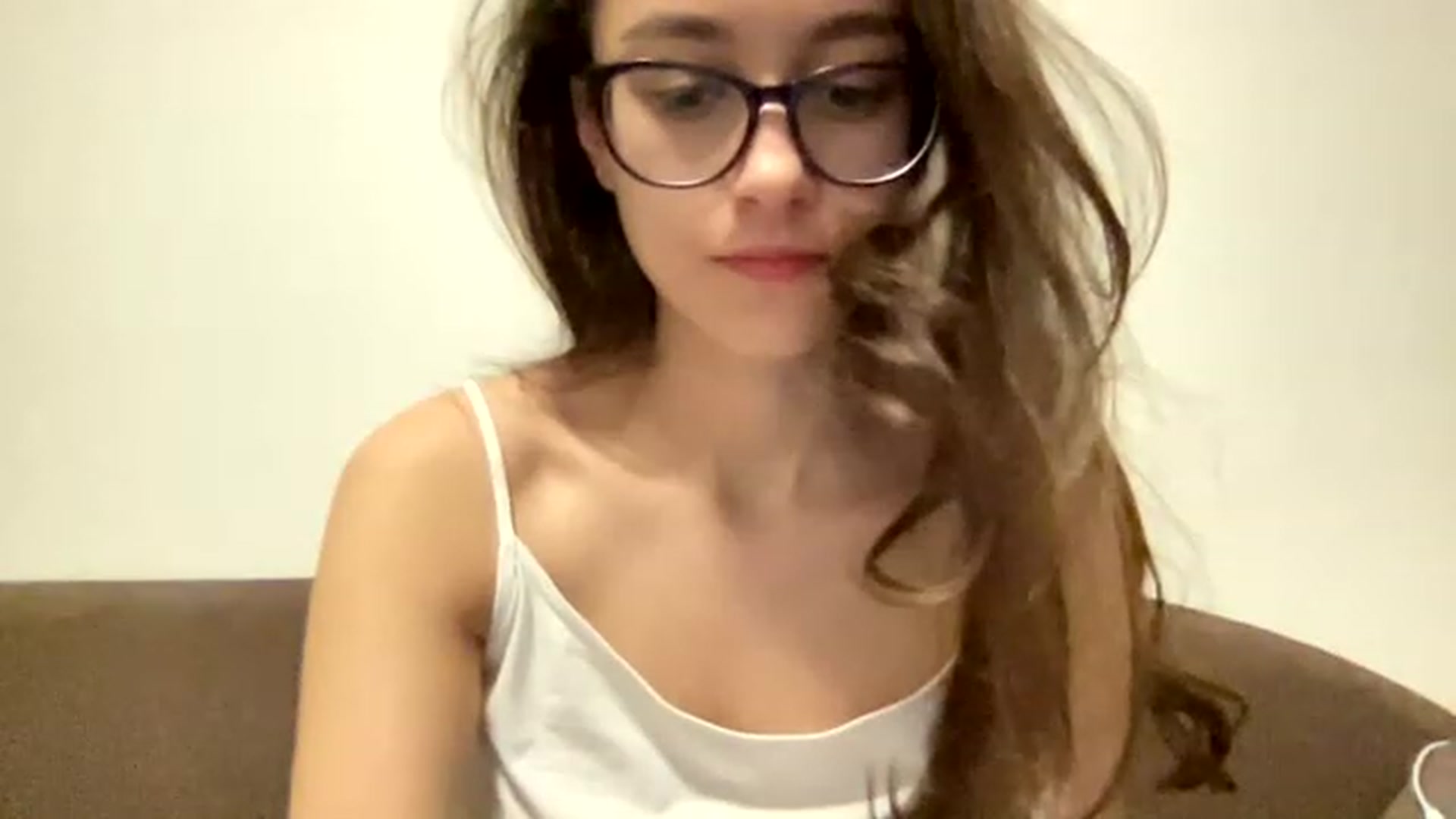 Gallery image thumbnail from Kiss_22's myfreecams stream on, 02/24/2023, 11:43 image 5 of 20