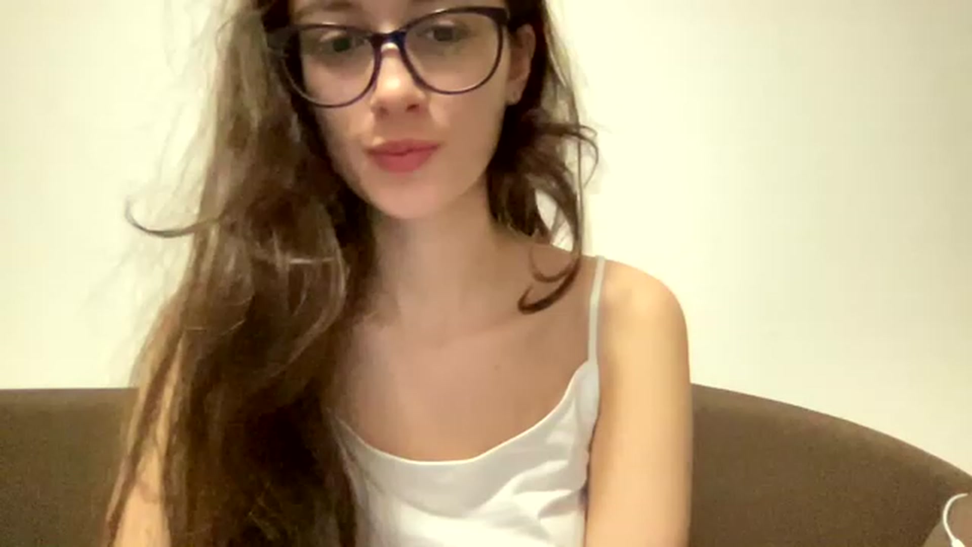 Gallery image thumbnail from Kiss_22's myfreecams stream on, 02/24/2023, 11:43 image 1 of 20