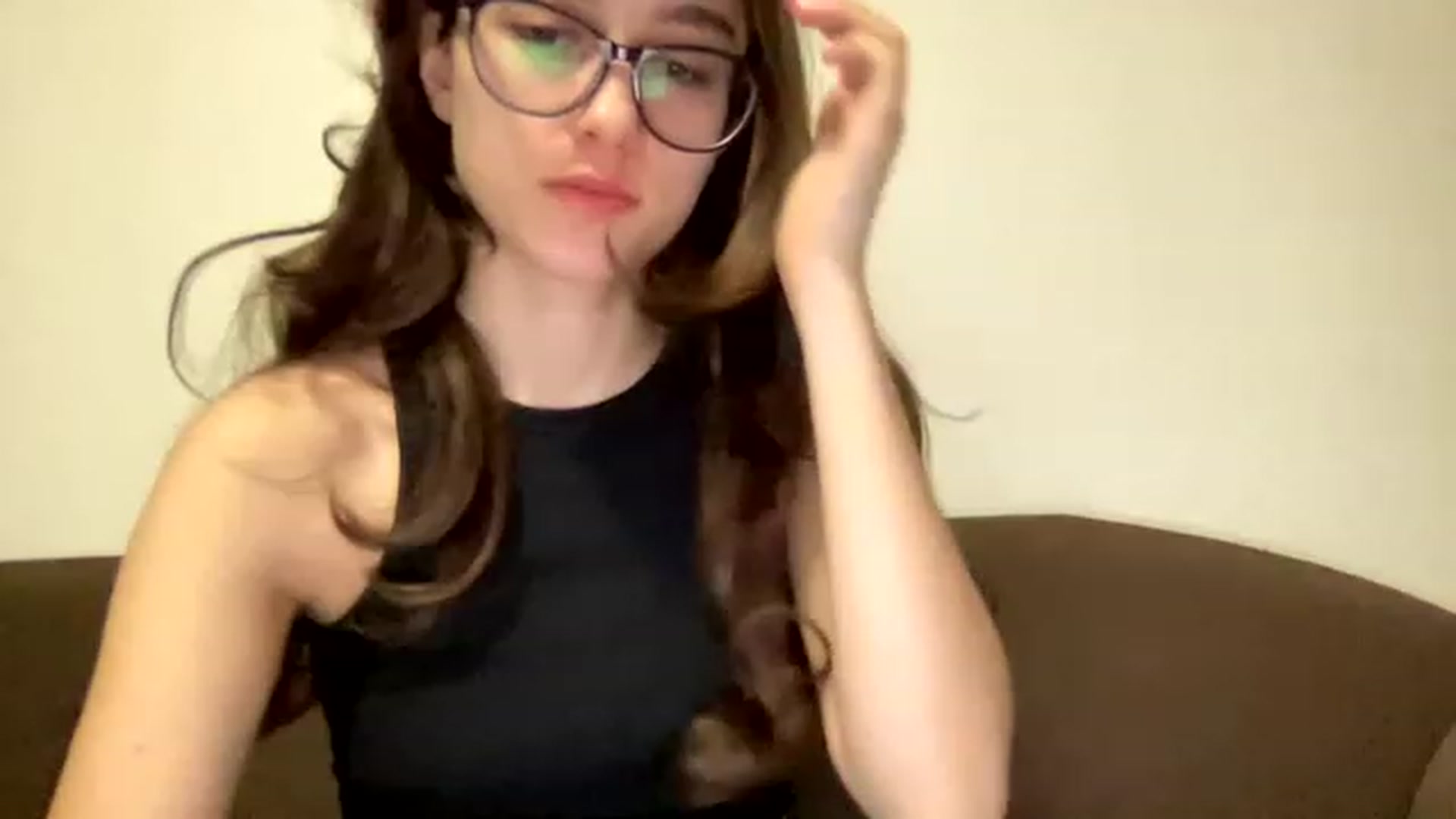 Gallery image thumbnail from Kiss_22's myfreecams stream on, 03/06/2023, 13:03 image 20 of 20
