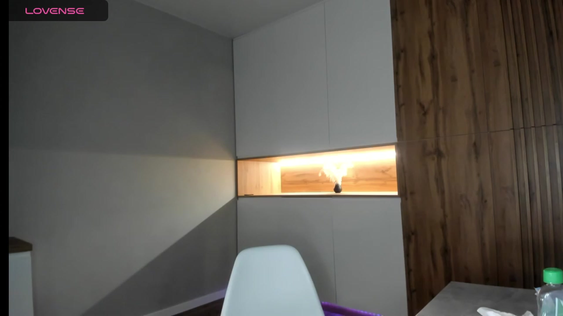 Gallery image thumbnail from Kiss_Kate's myfreecams stream on, 10/06/2023, 18:16 image 6 of 20